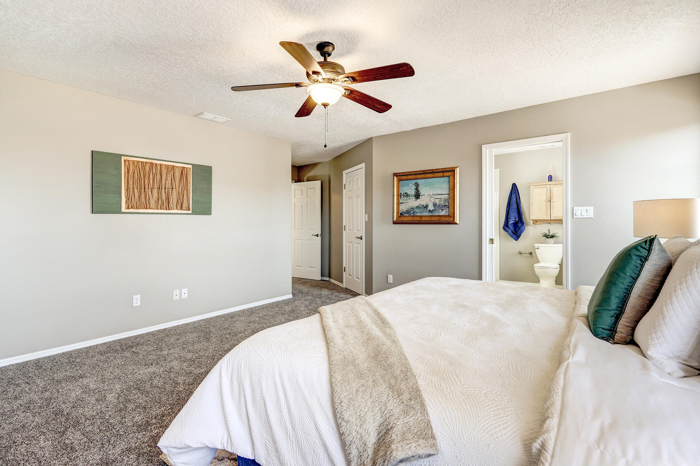 1316 Vista Centro Drive SW