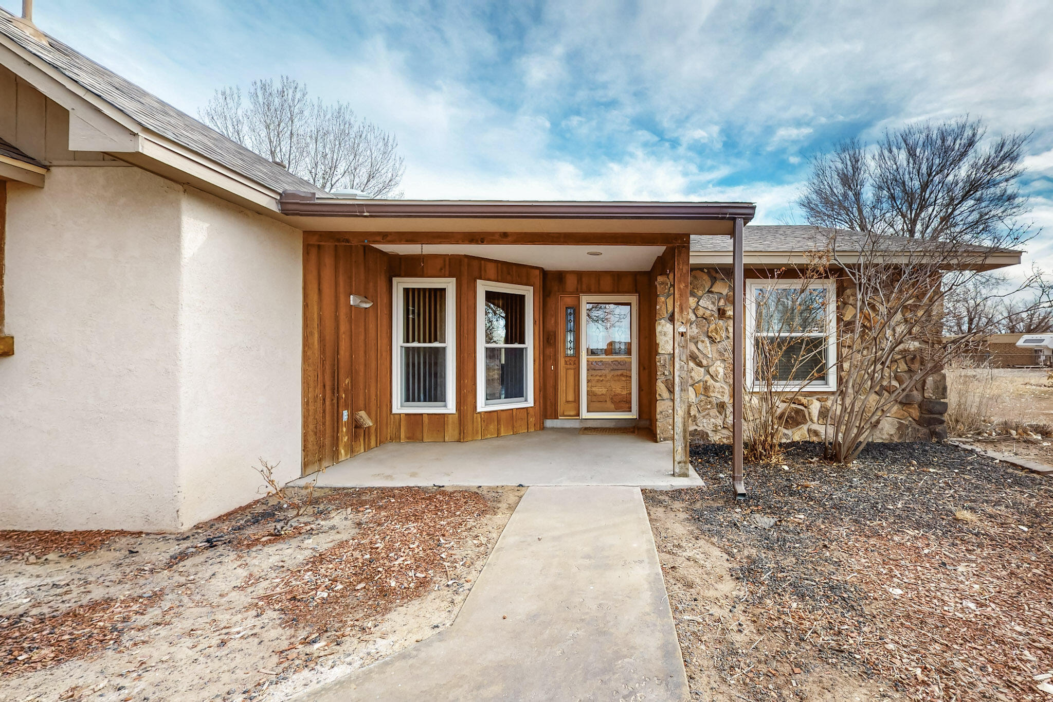 1075 MCNEW Lane