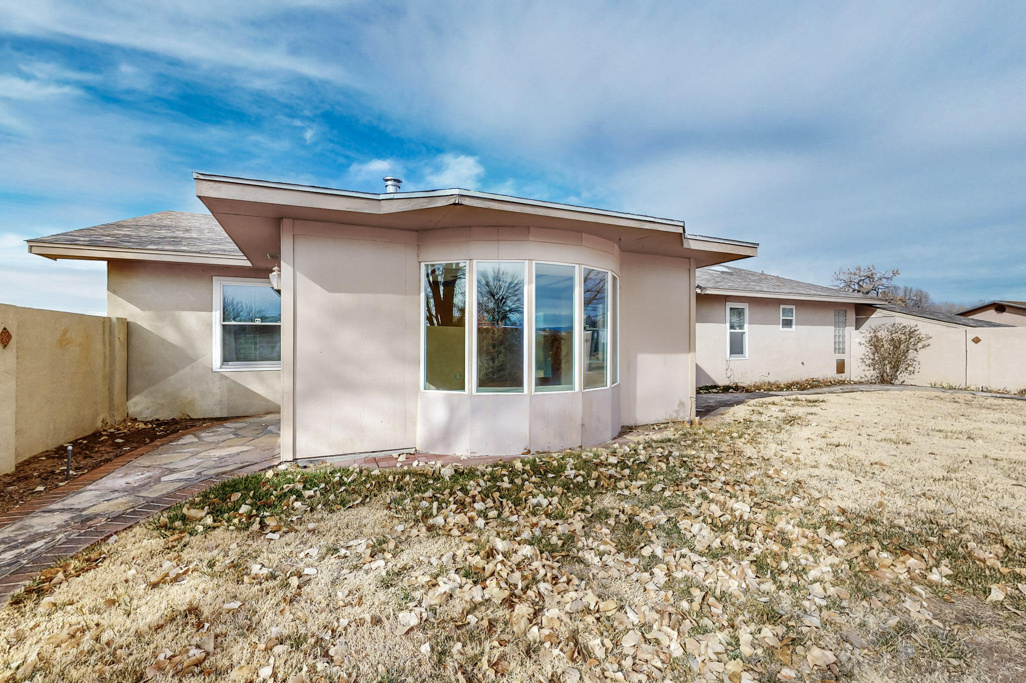 1075 MCNEW Lane