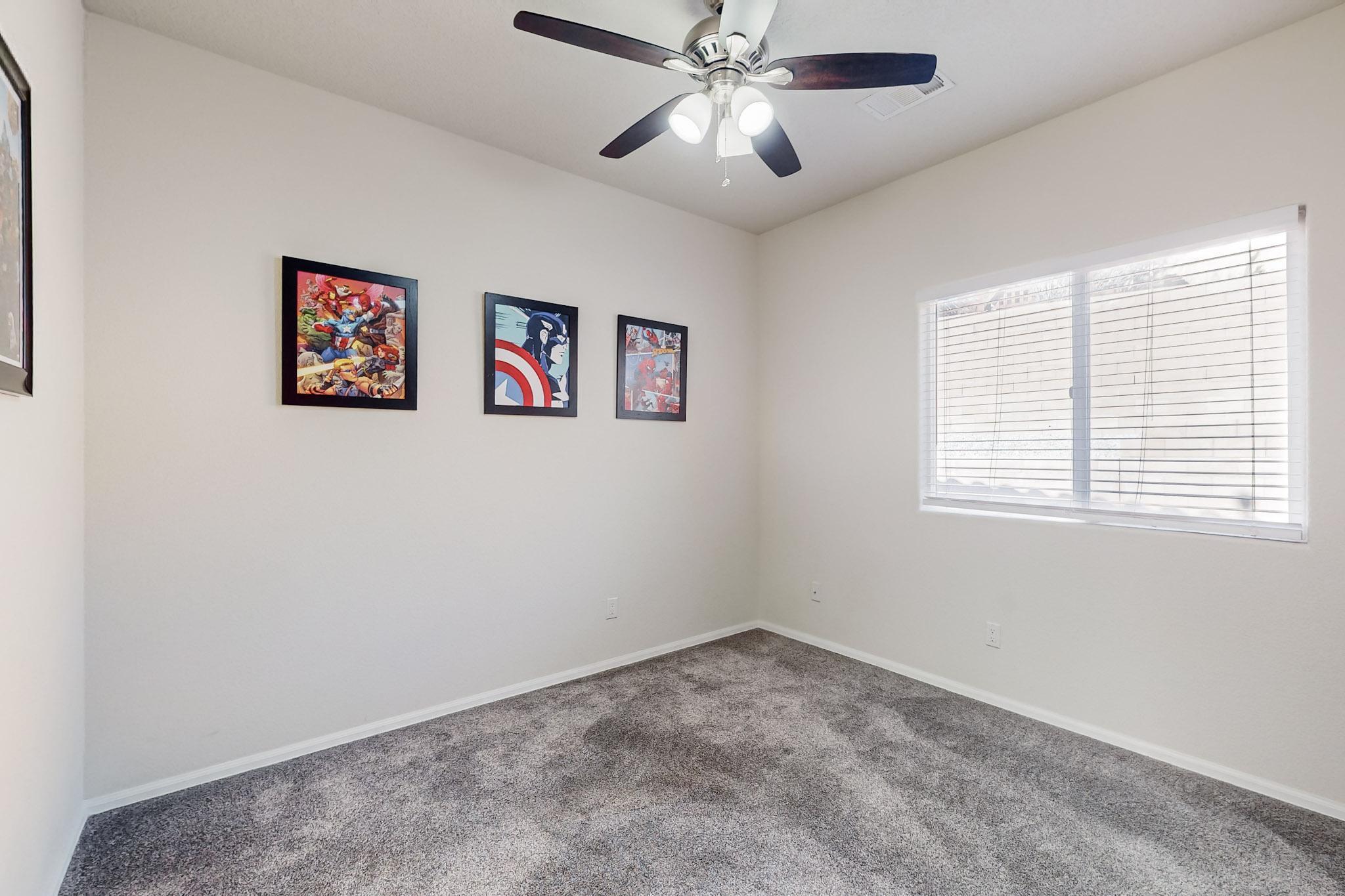 421 PASEO VISTA Loop NE