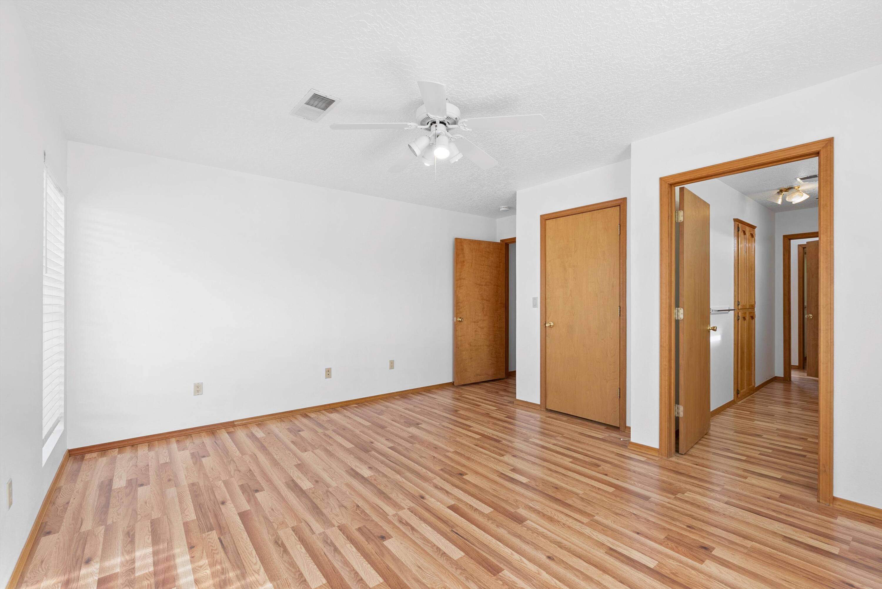 5910 RIO SALADO Loop NE