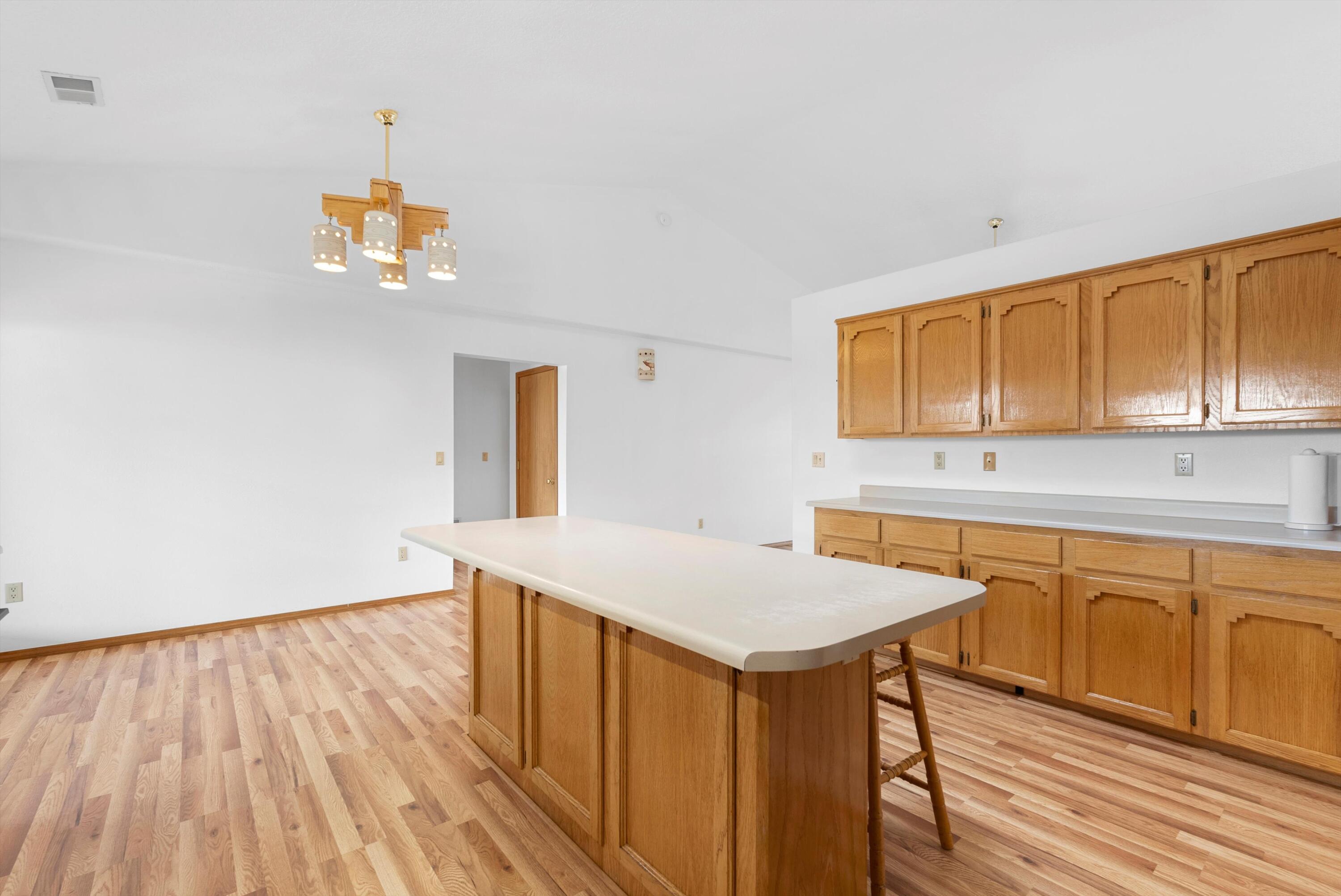 5910 RIO SALADO Loop NE