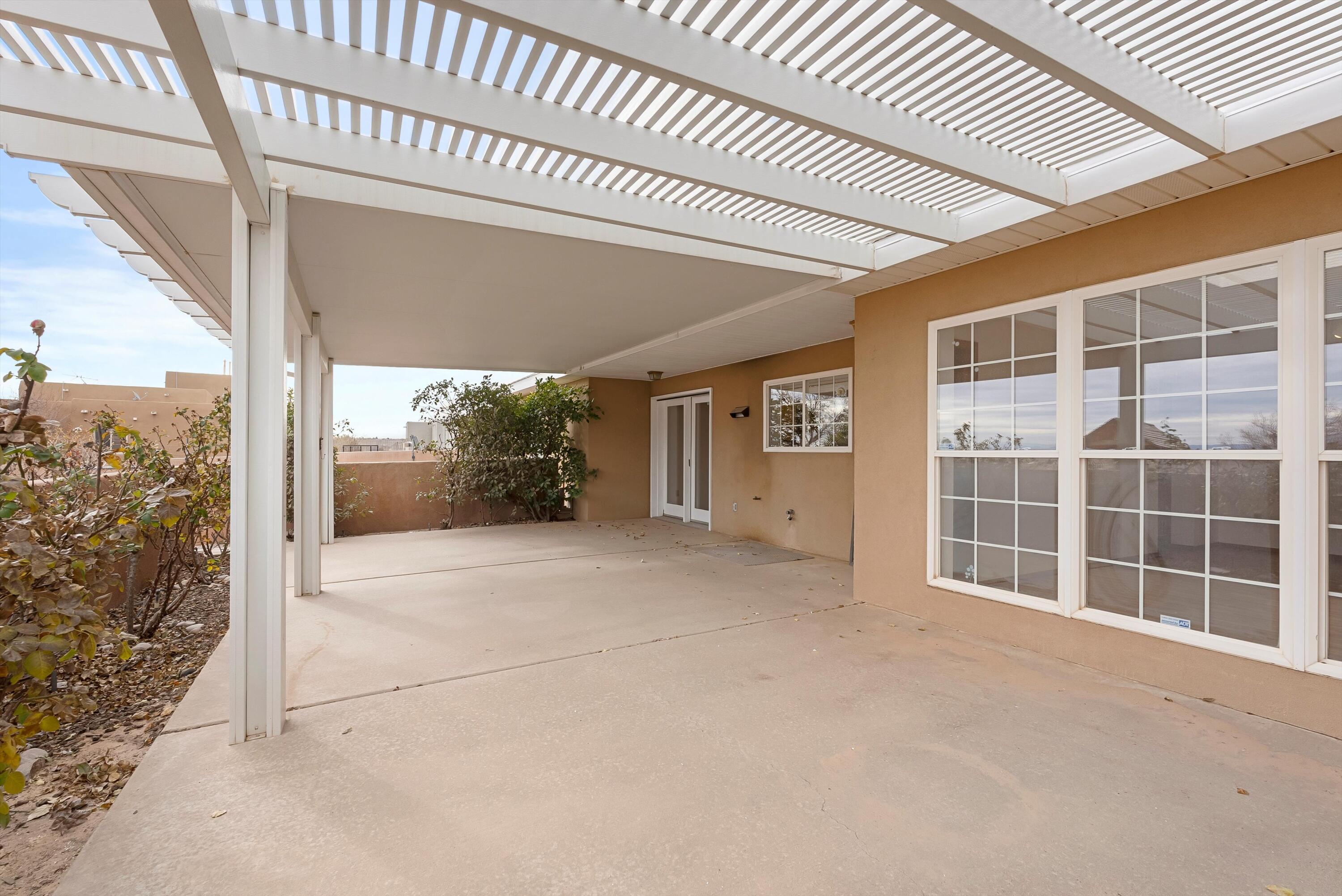5910 RIO SALADO Loop NE