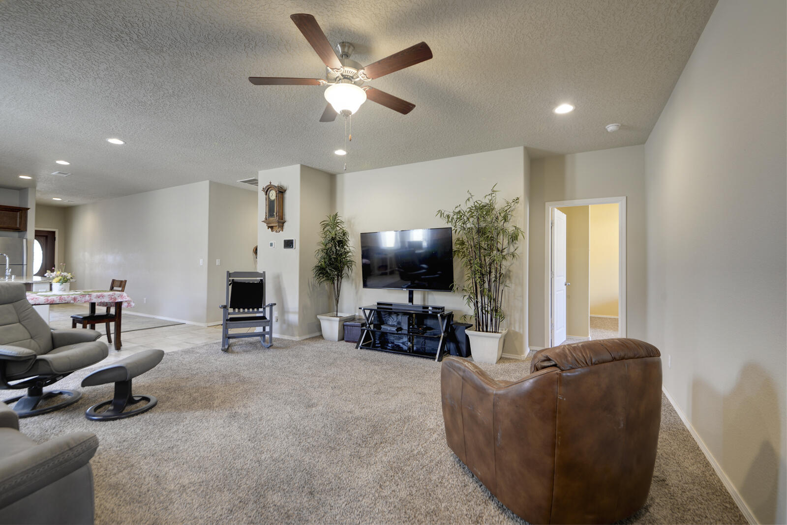 1754 VALLE VISTA Road NW
