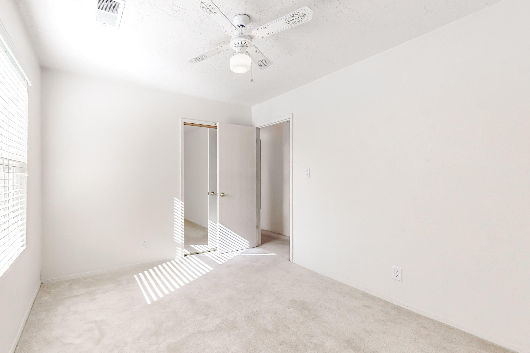 508 Campfire Road SE