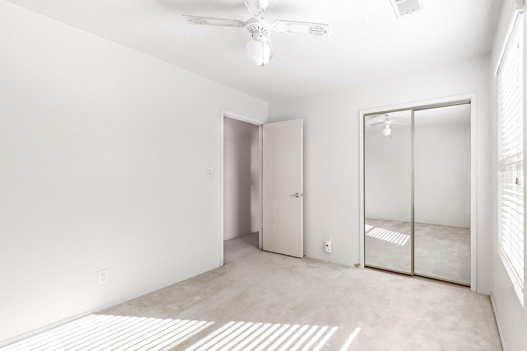 508 Campfire Road SE