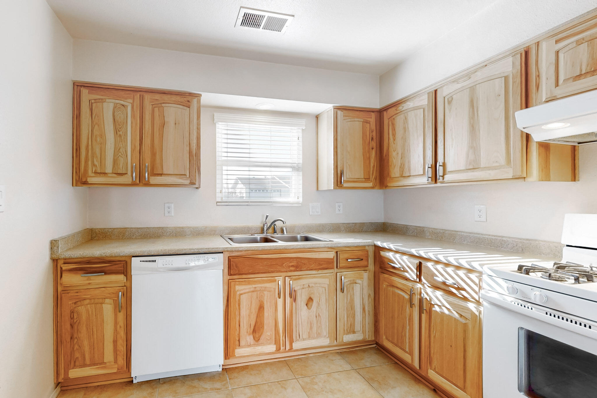 508 Campfire Road SE