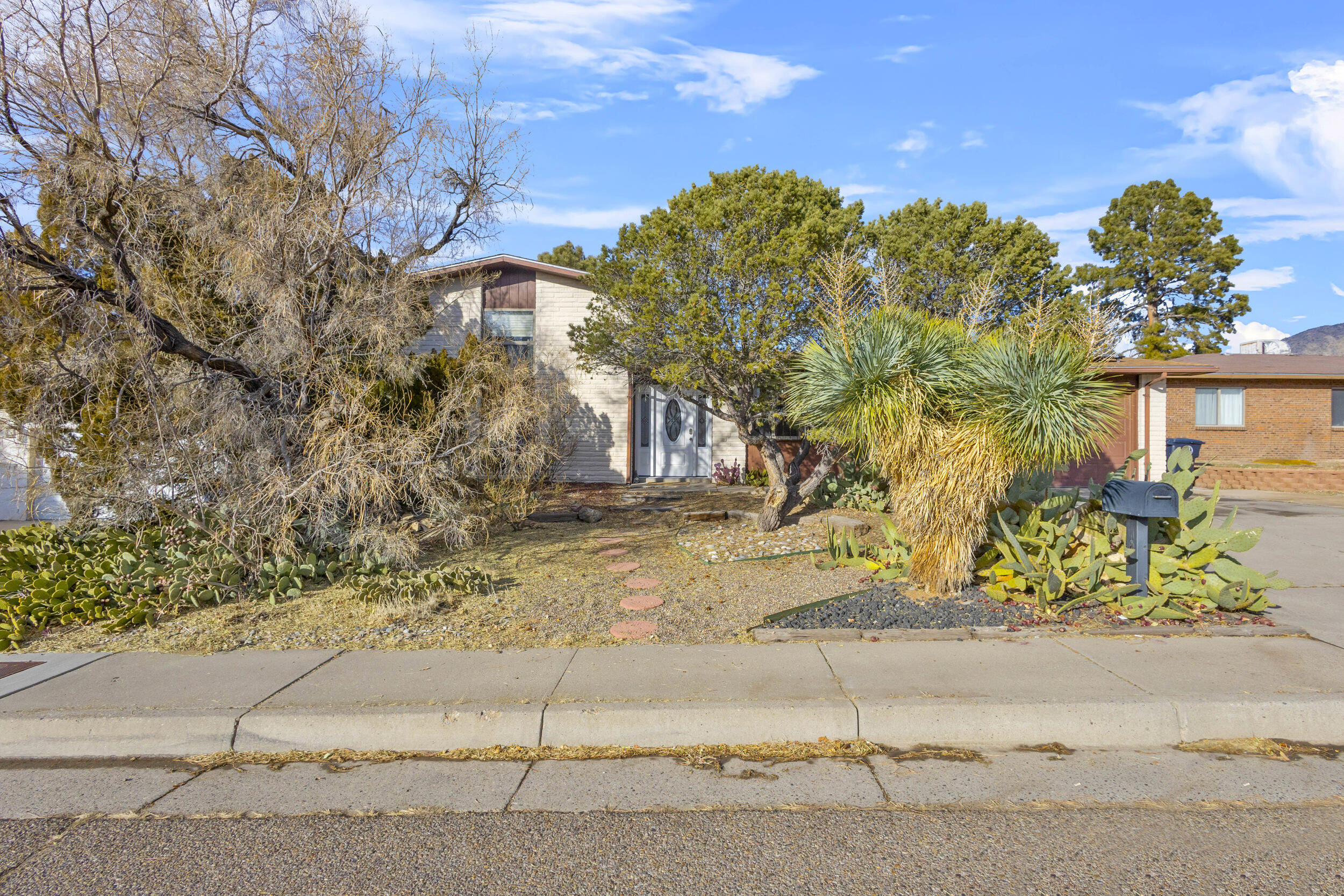 12505 MOUNTAIN Road NE