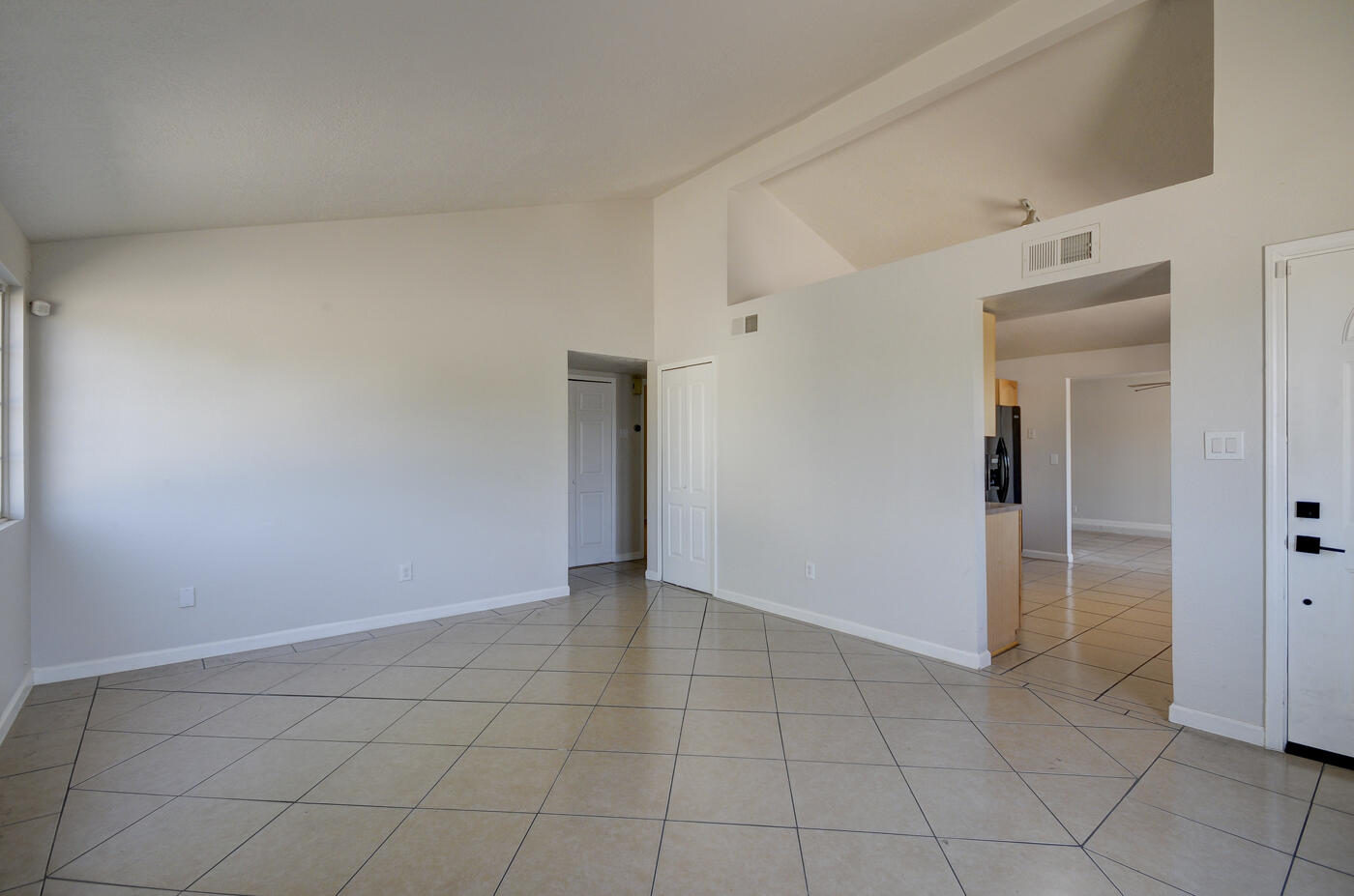 78 PECOS Loop SE