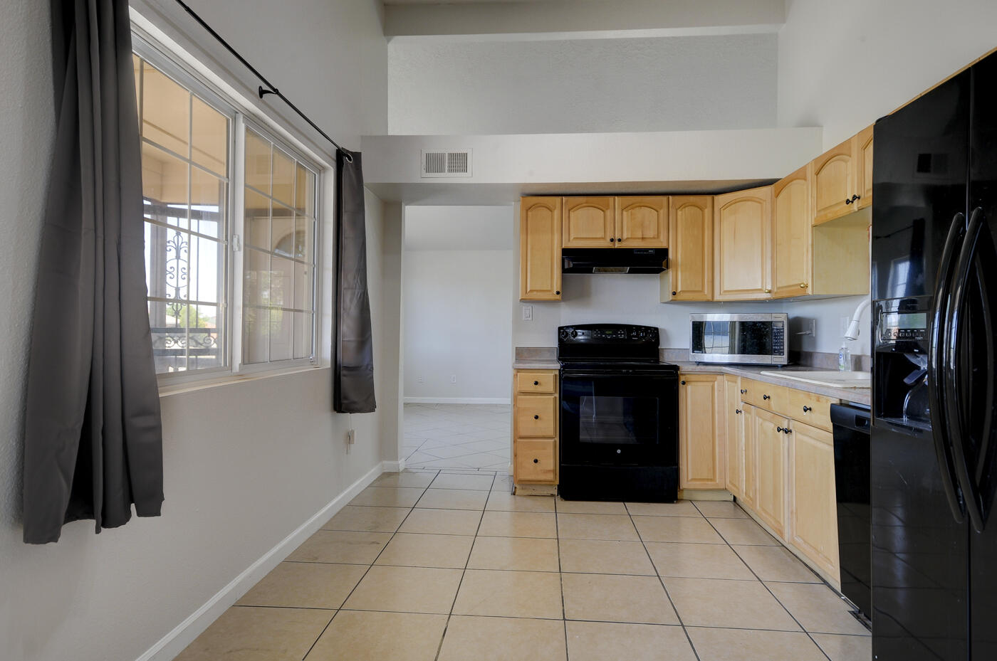 78 PECOS Loop SE