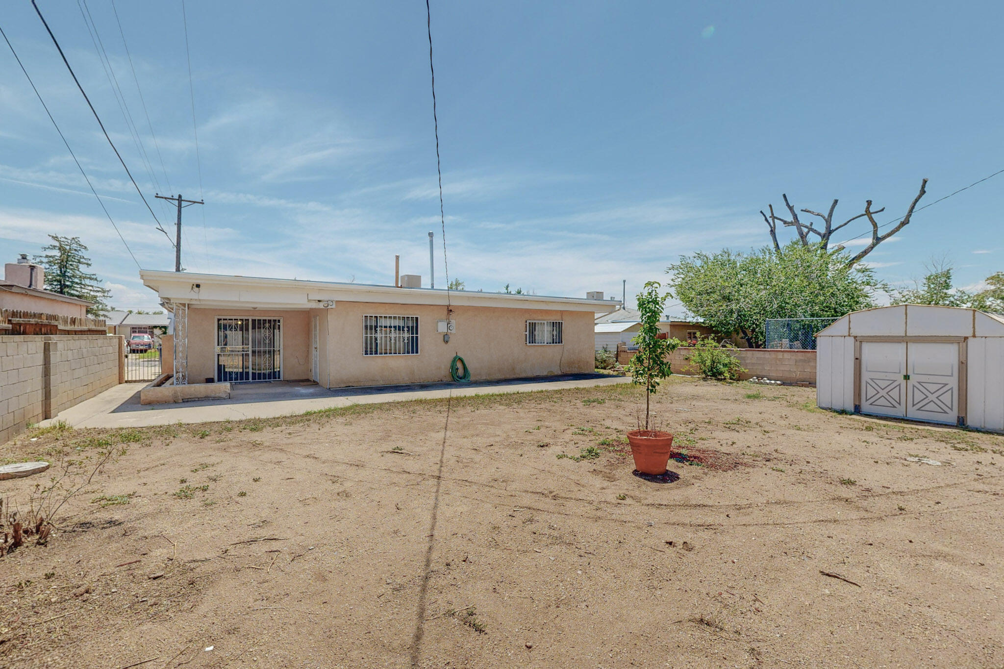 9005 FAIRBANKS Road NE