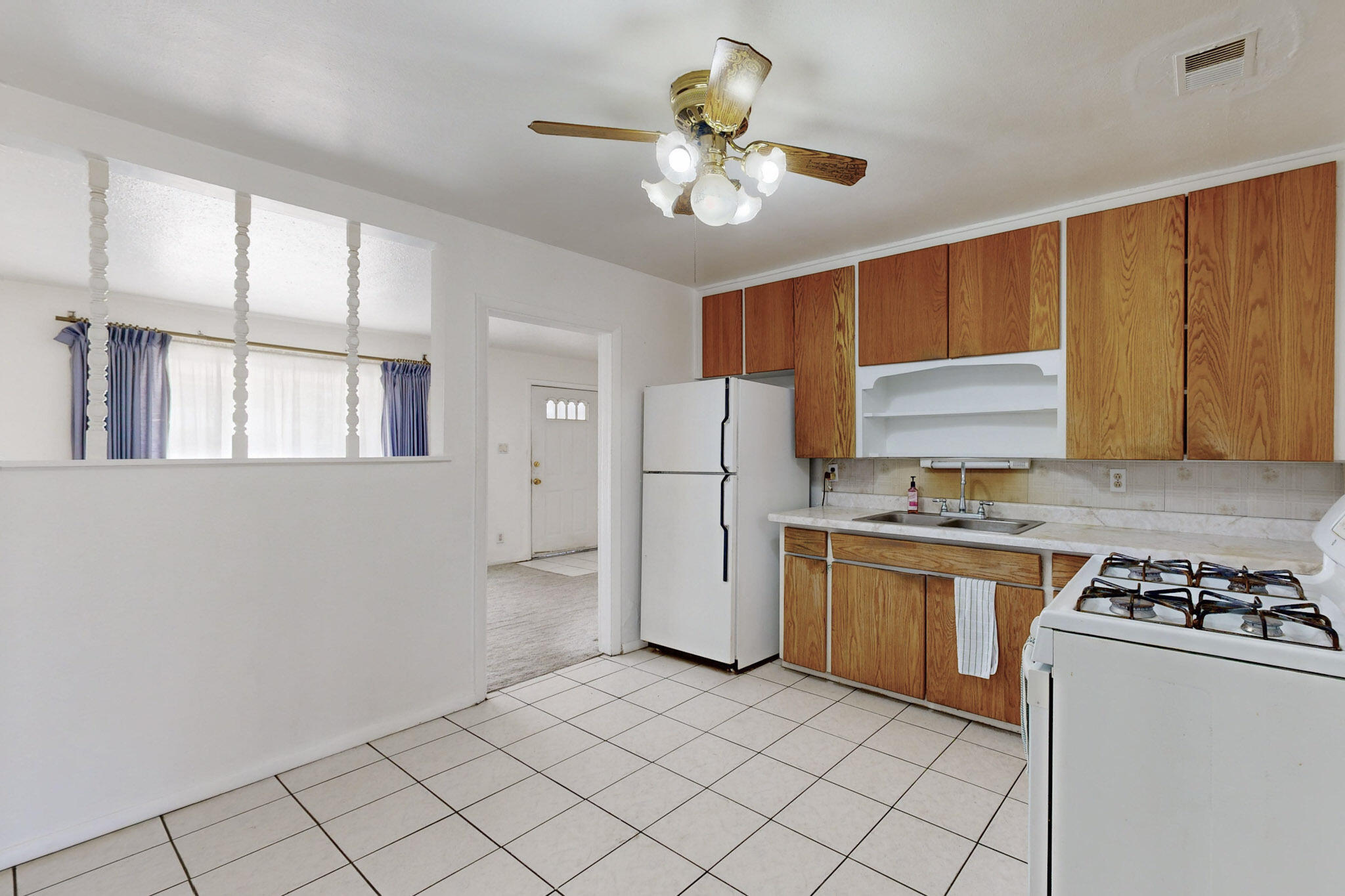 9005 FAIRBANKS Road NE