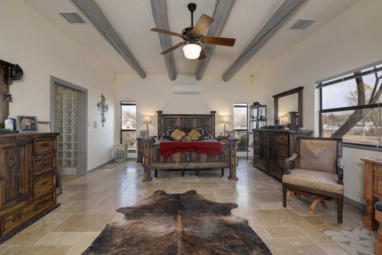 2492 GREEN Drive