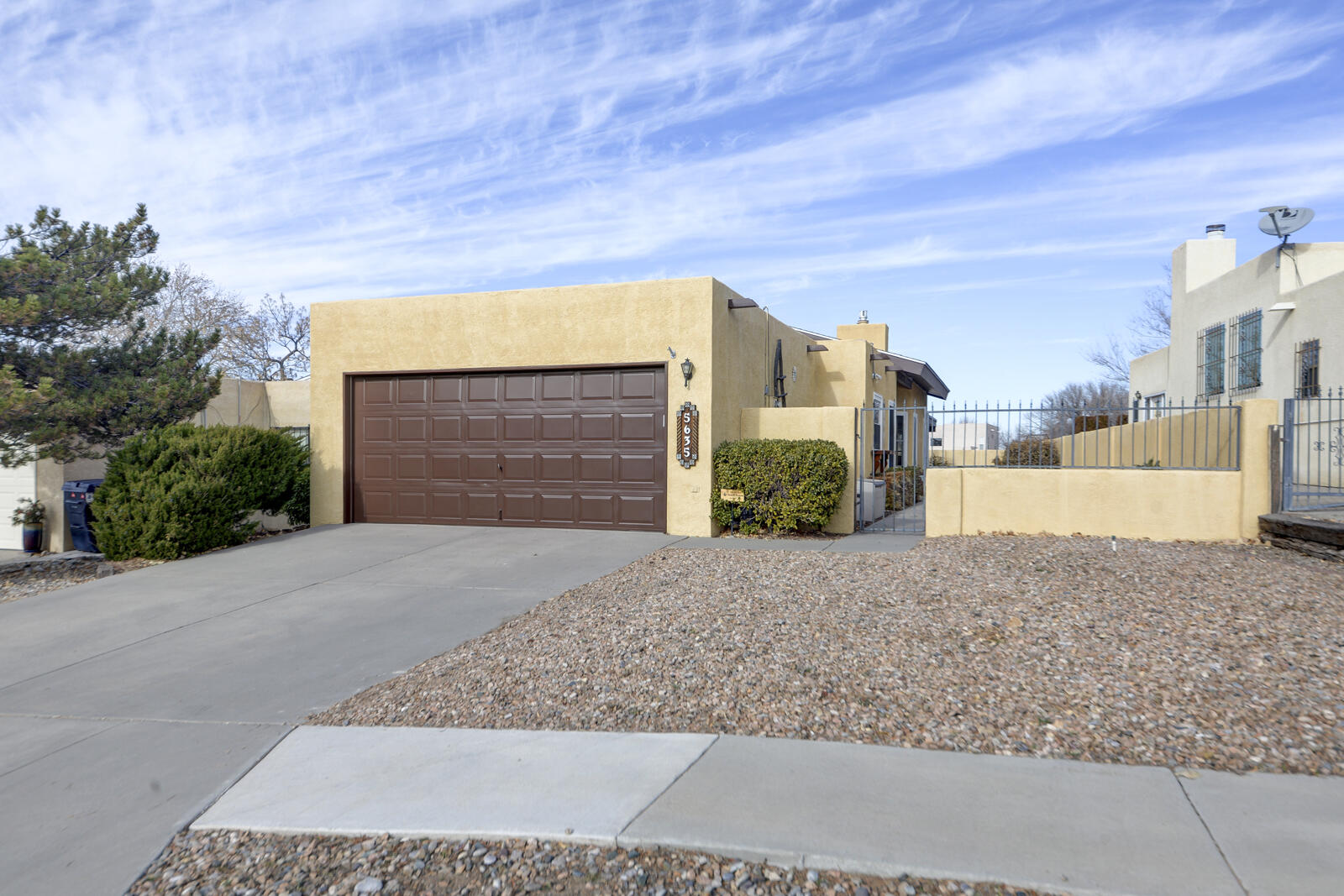 5635 Amigo Way NE