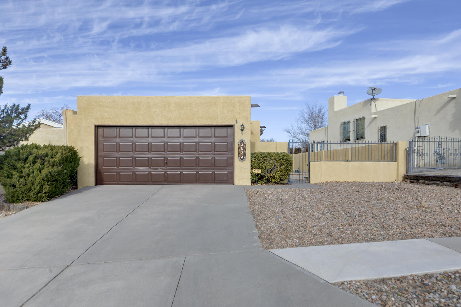 5635 Amigo Way NE