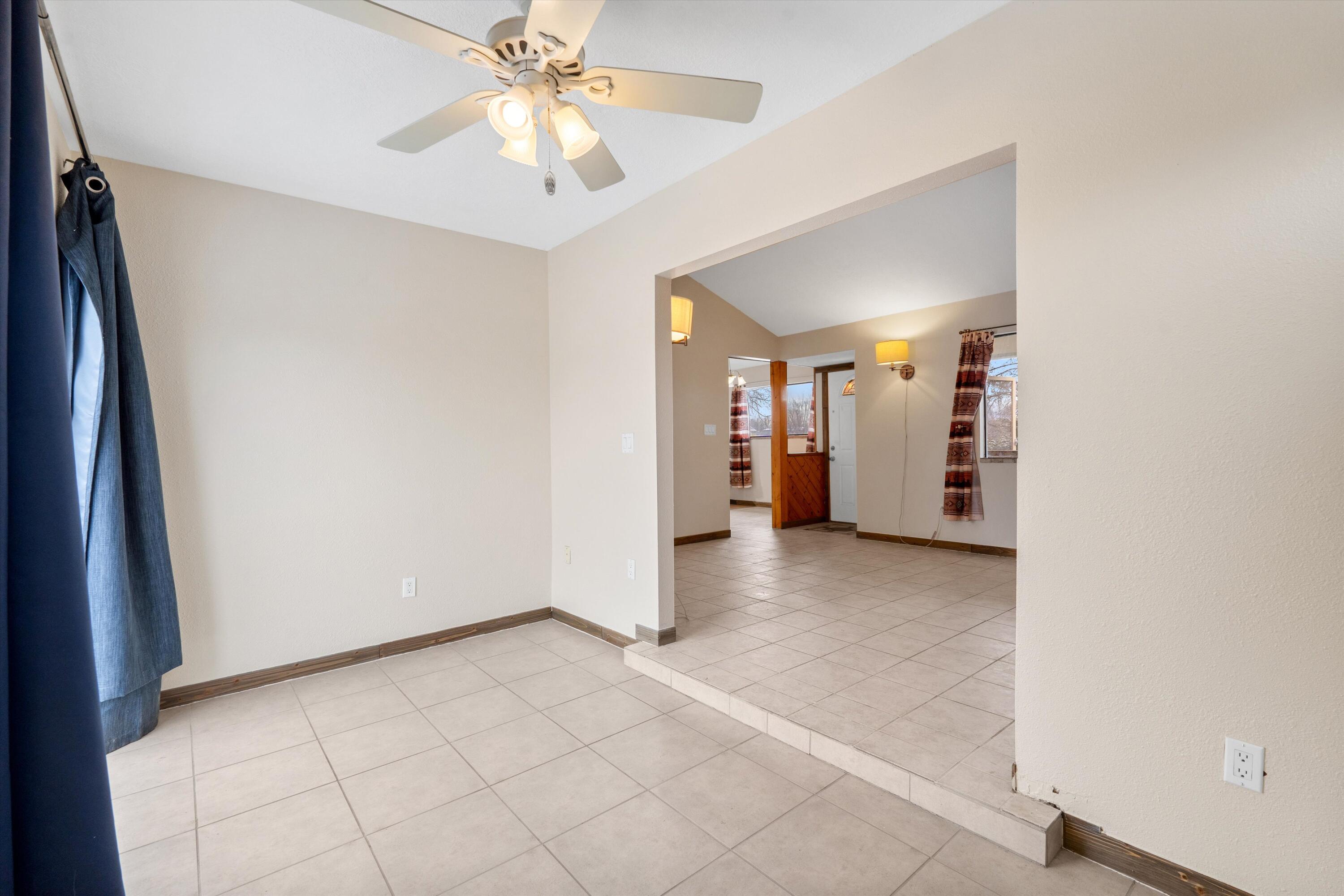 392 ALDA Road SE