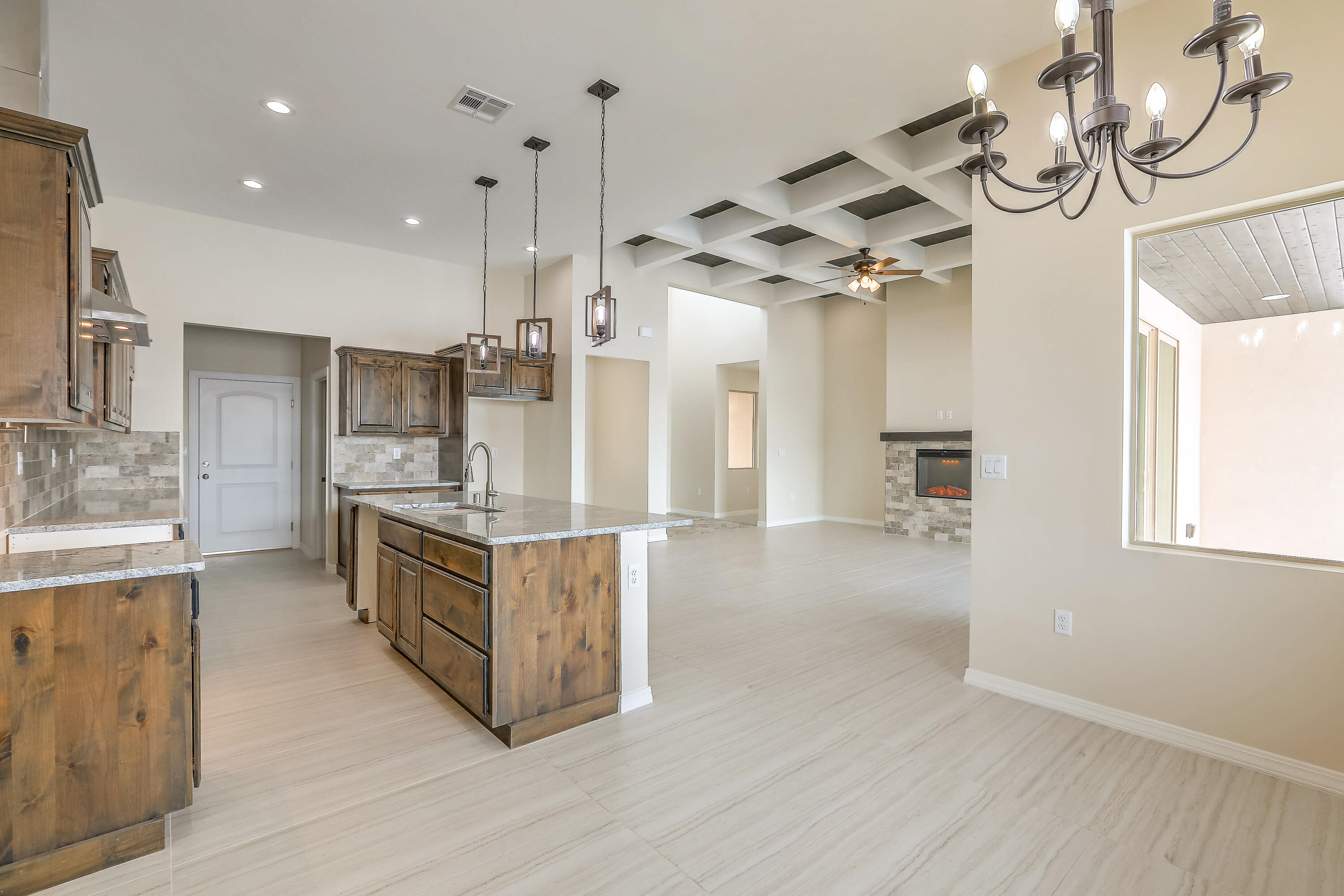 20 HALF MOON Road