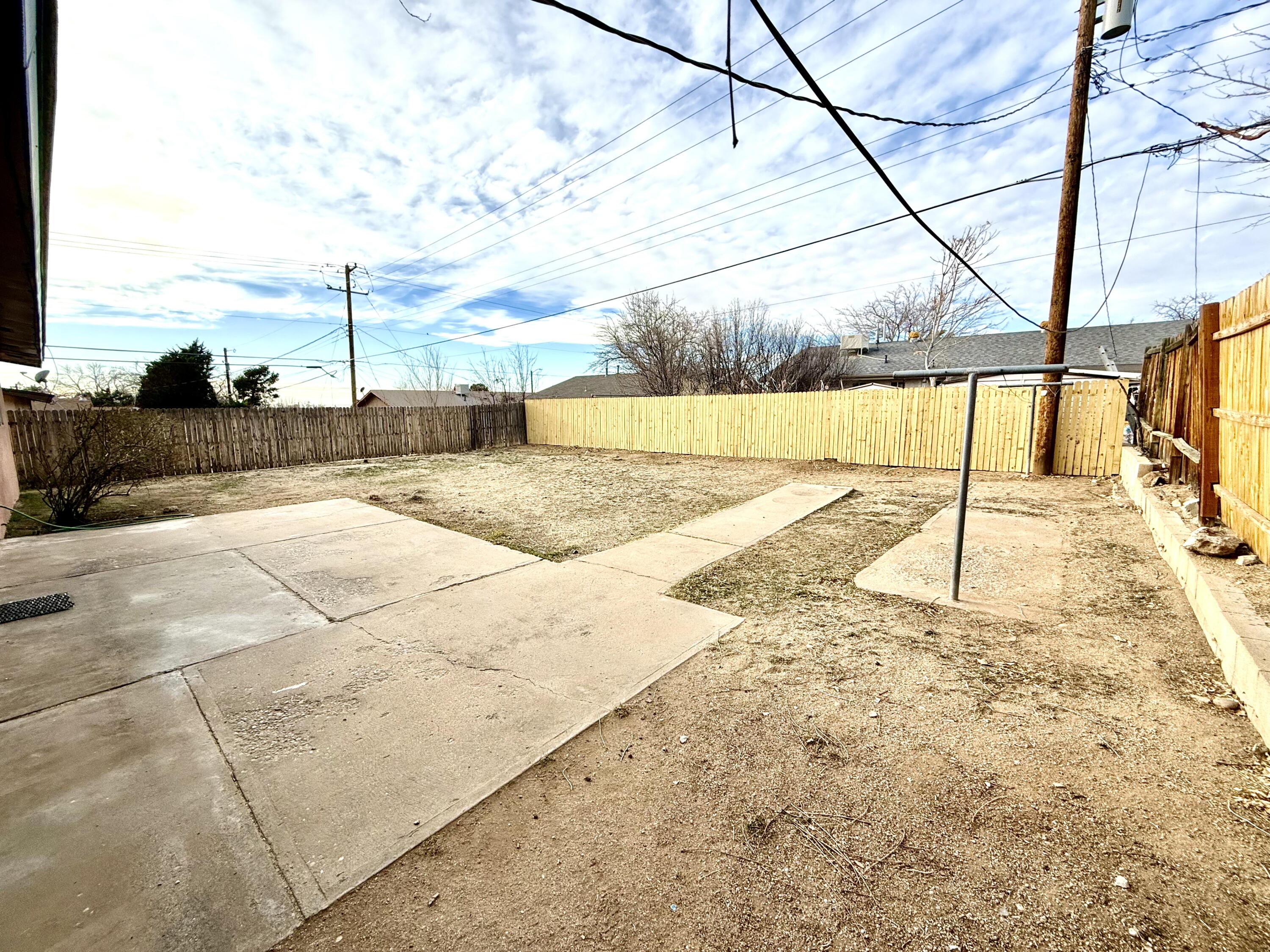 13009 SKYVIEW Avenue NE