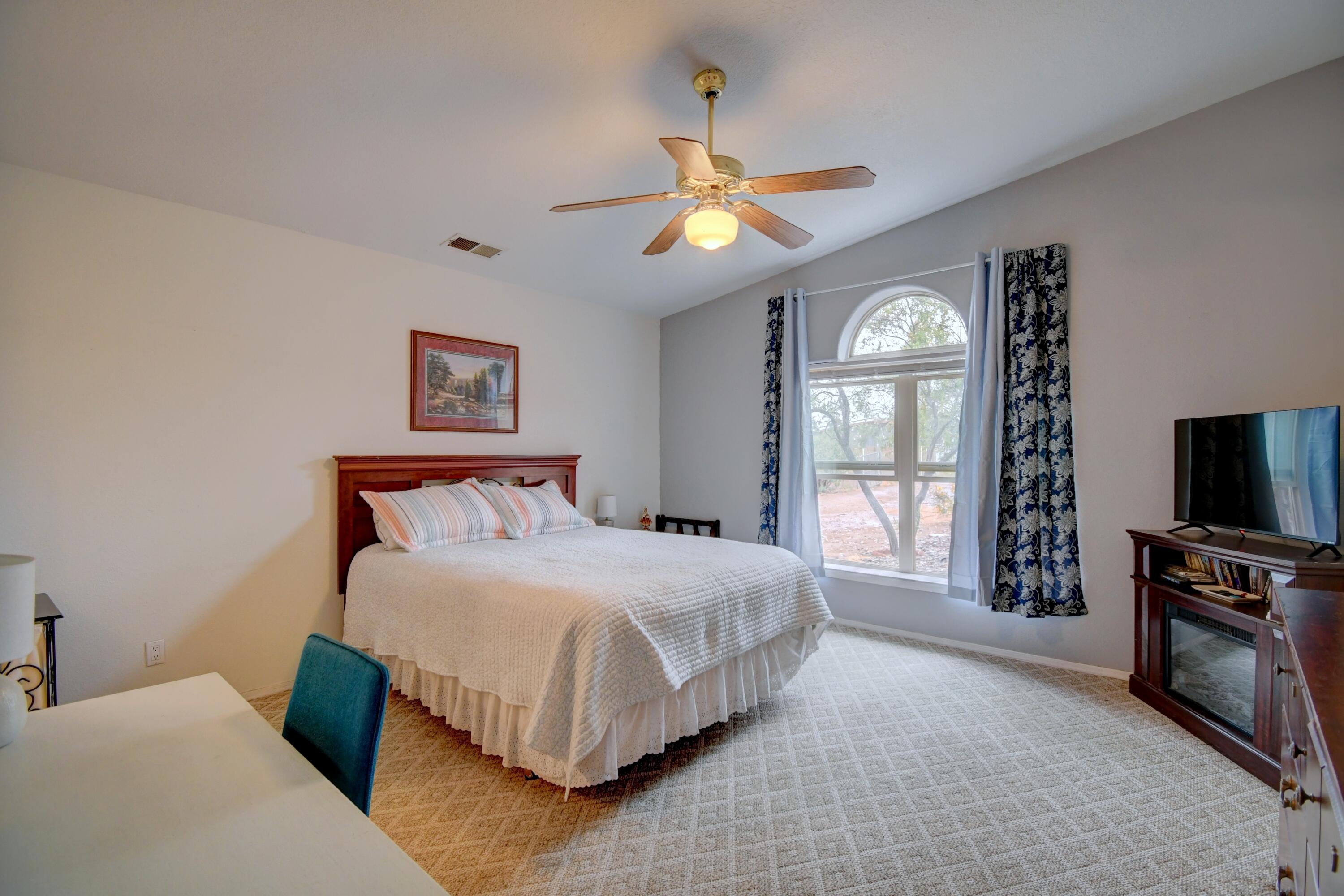 10116 1/2 2nd Street NW