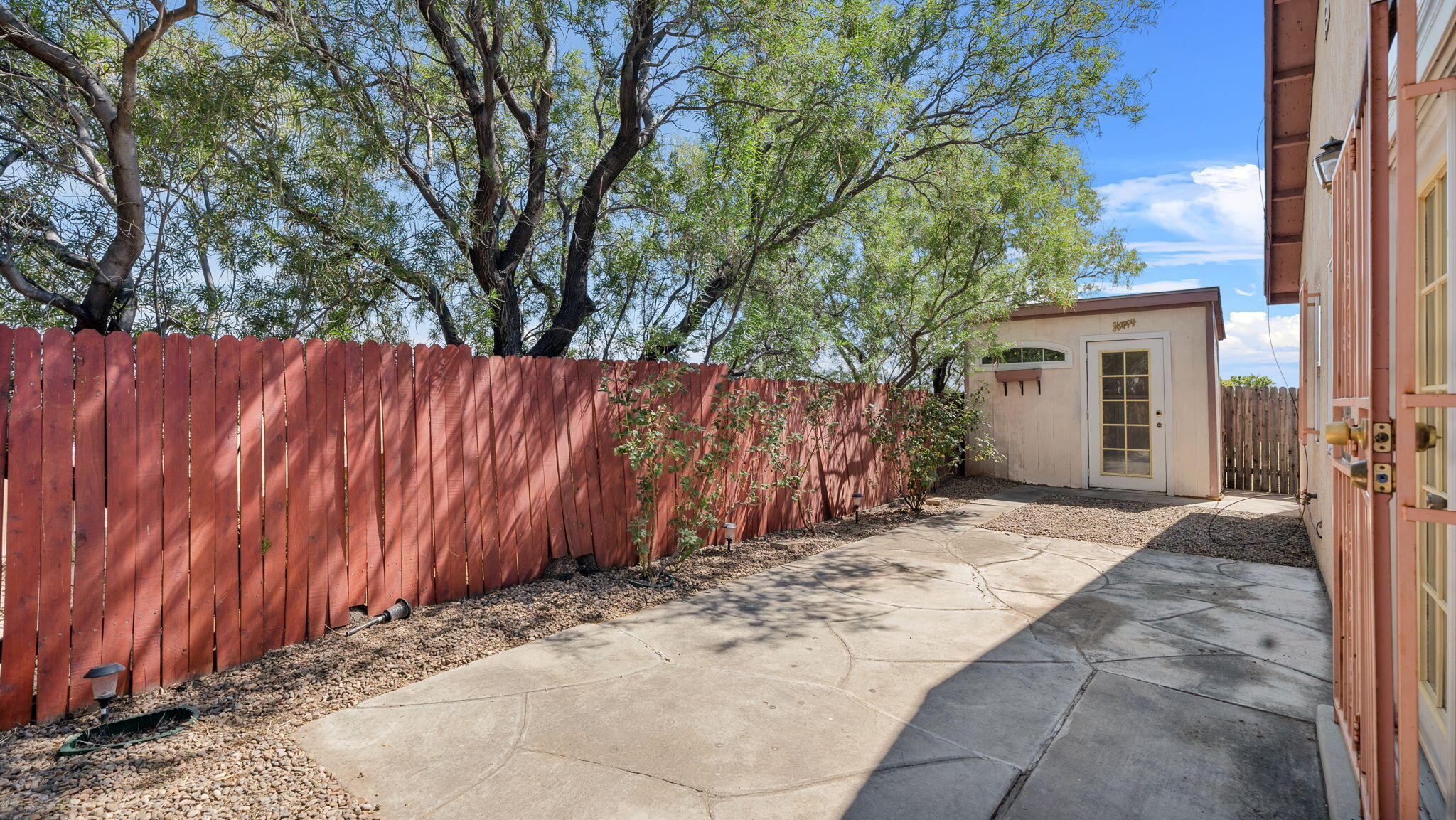 1512 QUIET DESERT Drive SW