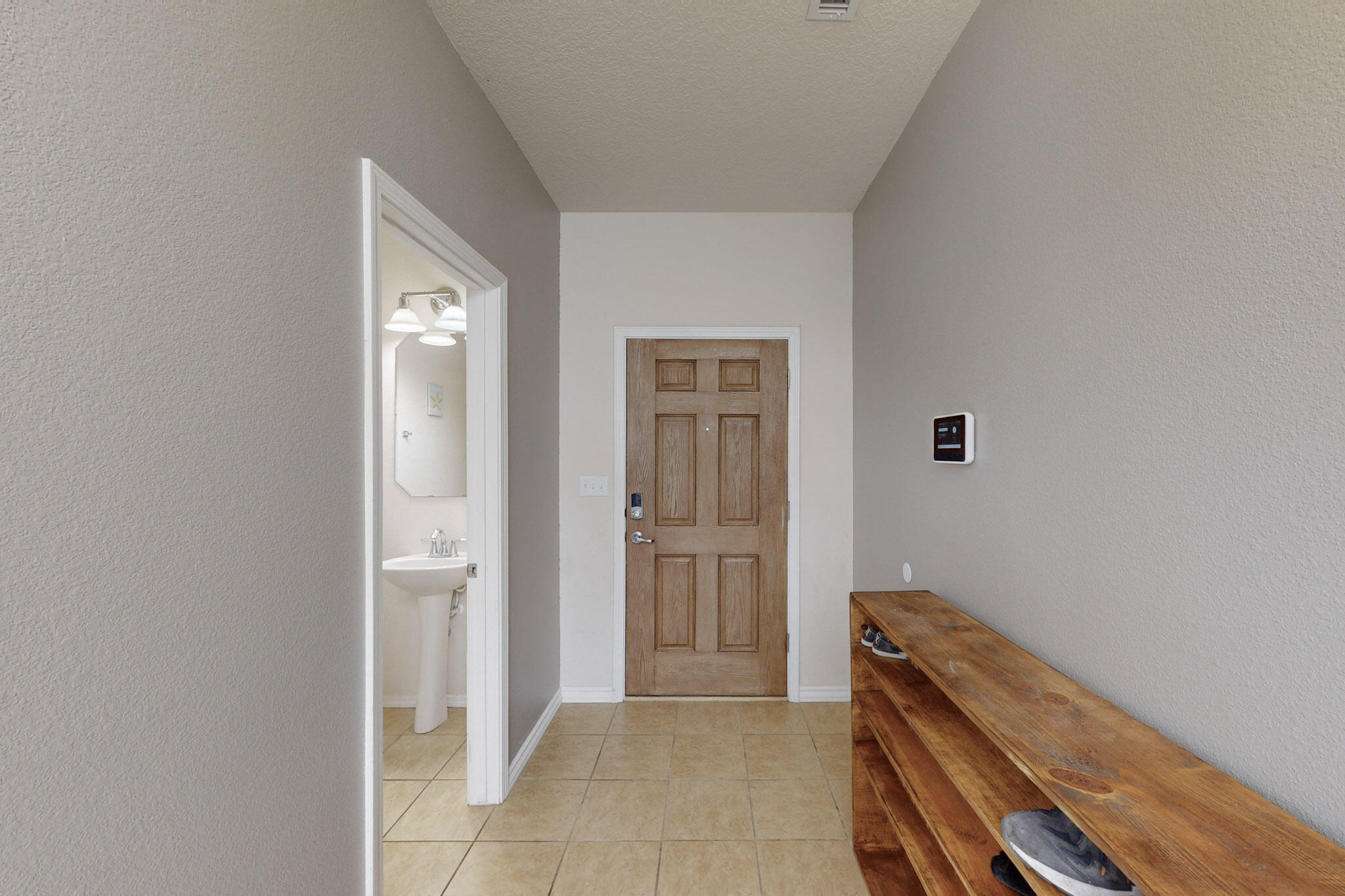 2223 VISTA DE COLINAS Drive SE