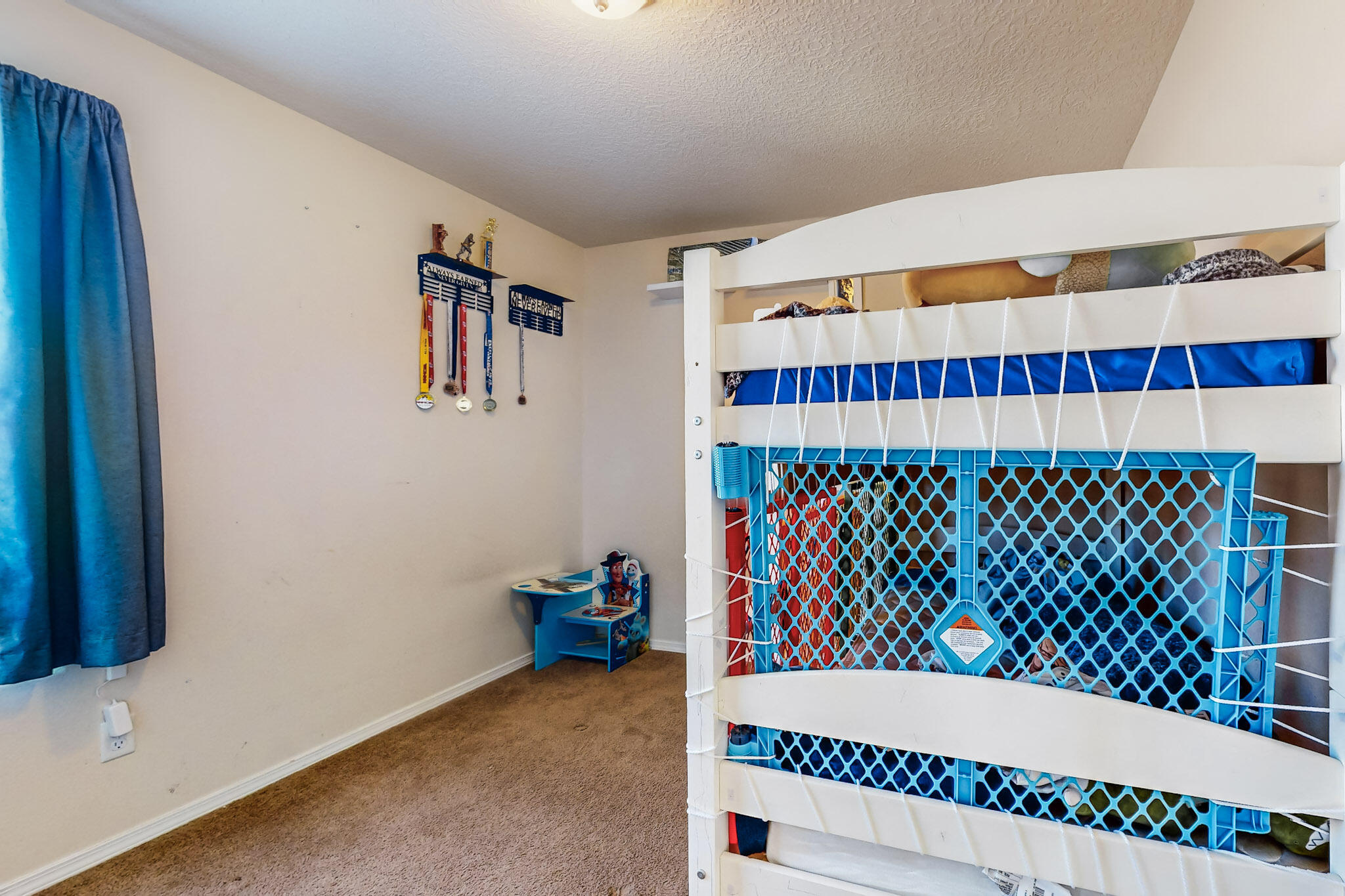 2223 VISTA DE COLINAS Drive SE