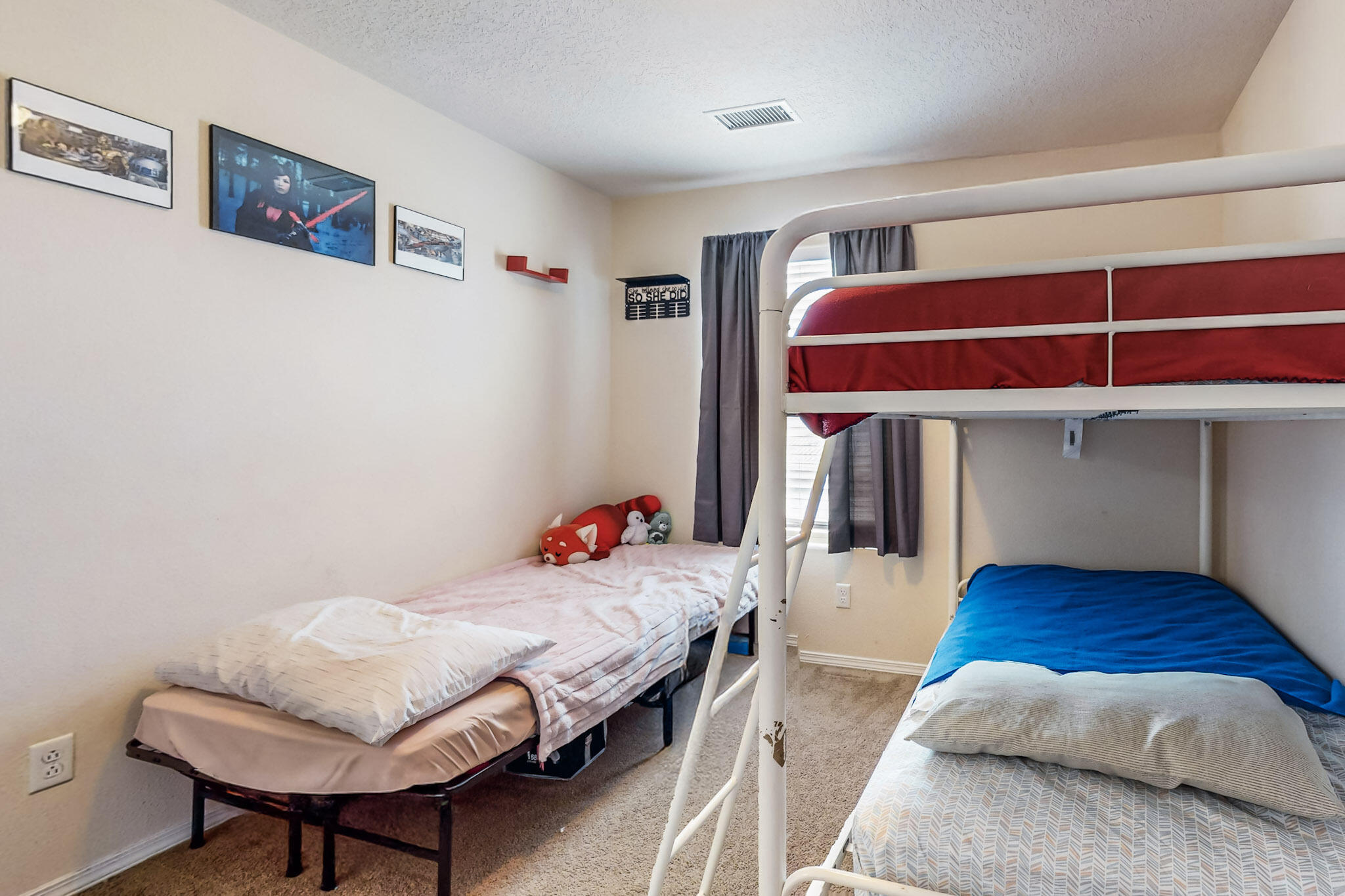 2223 VISTA DE COLINAS Drive SE