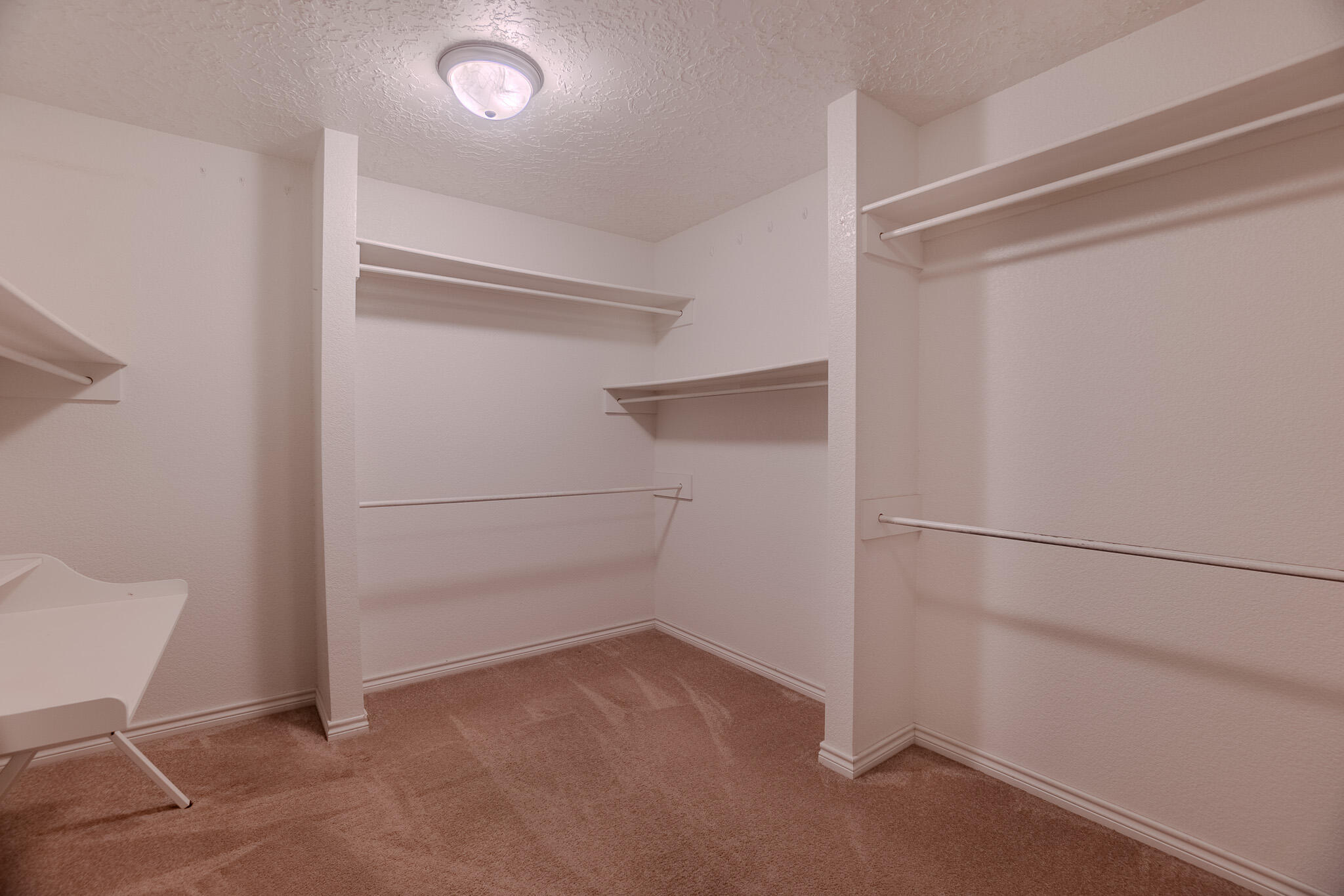 2409 NORTHGLEN Drive