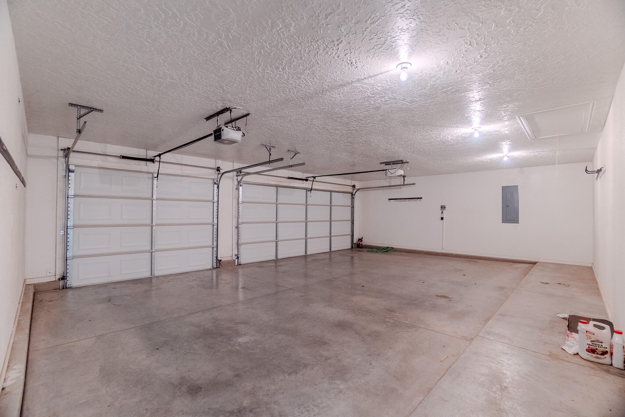 2409 NORTHGLEN Drive