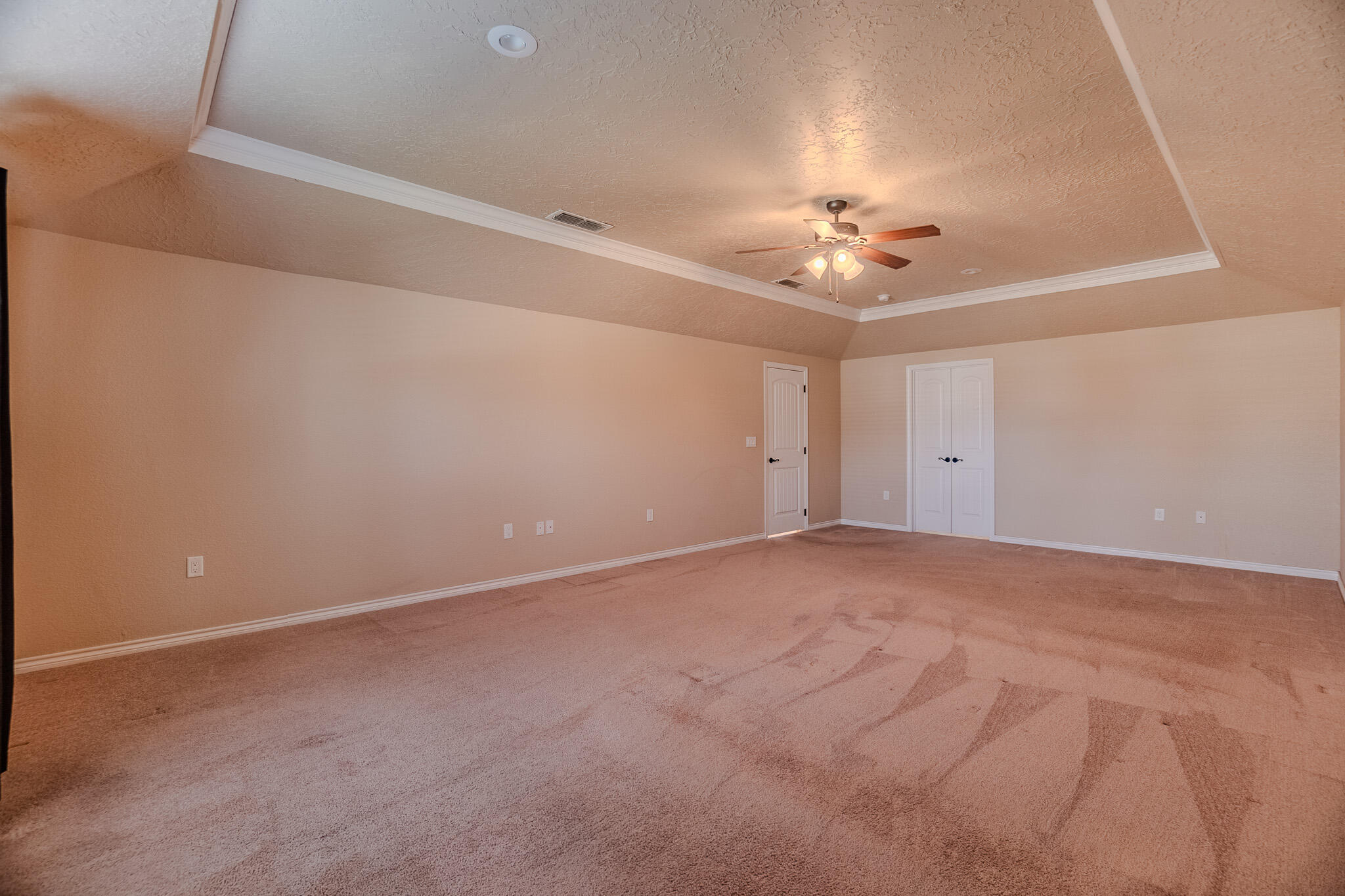 2409 NORTHGLEN Drive