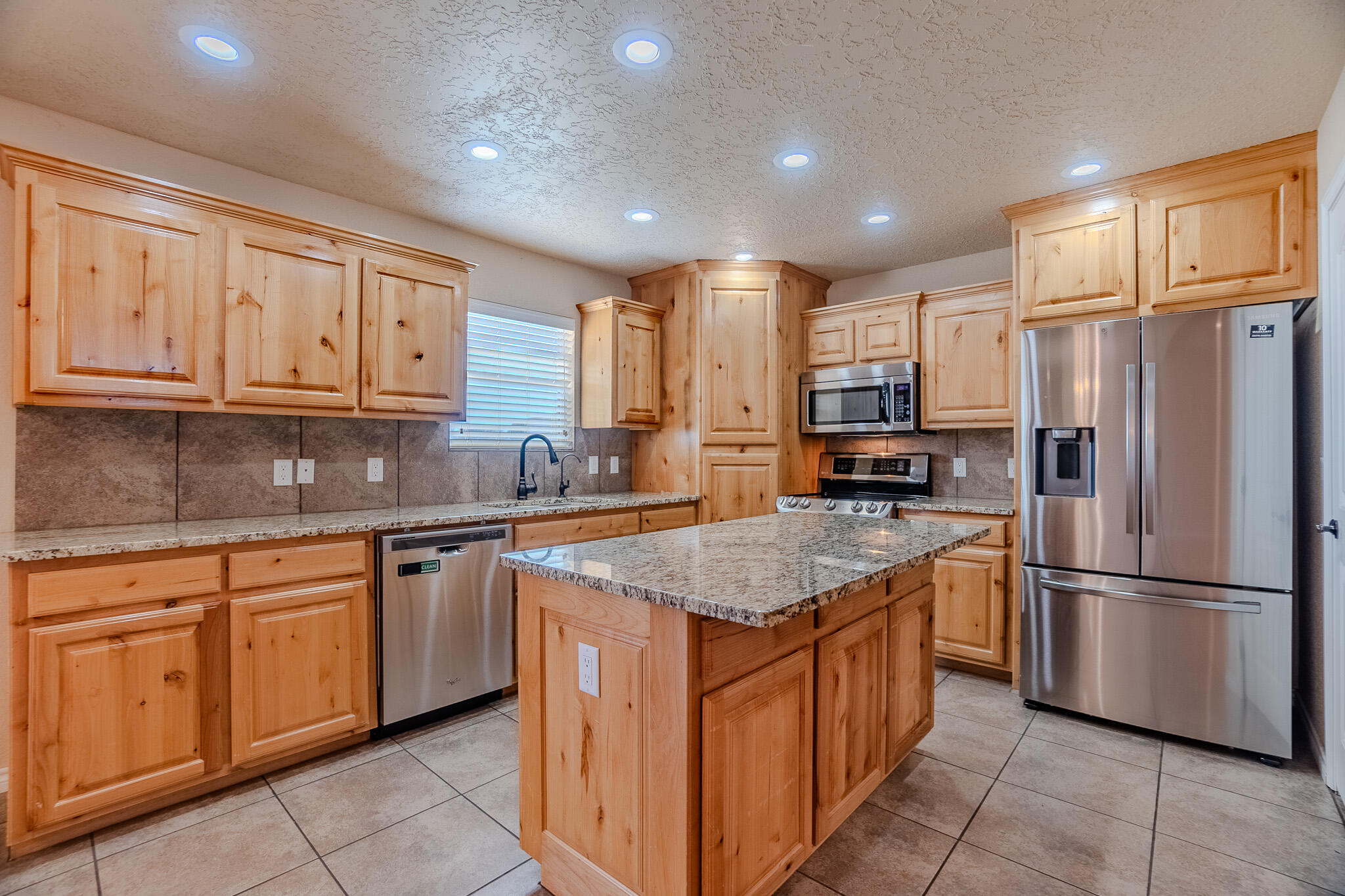 2409 NORTHGLEN Drive