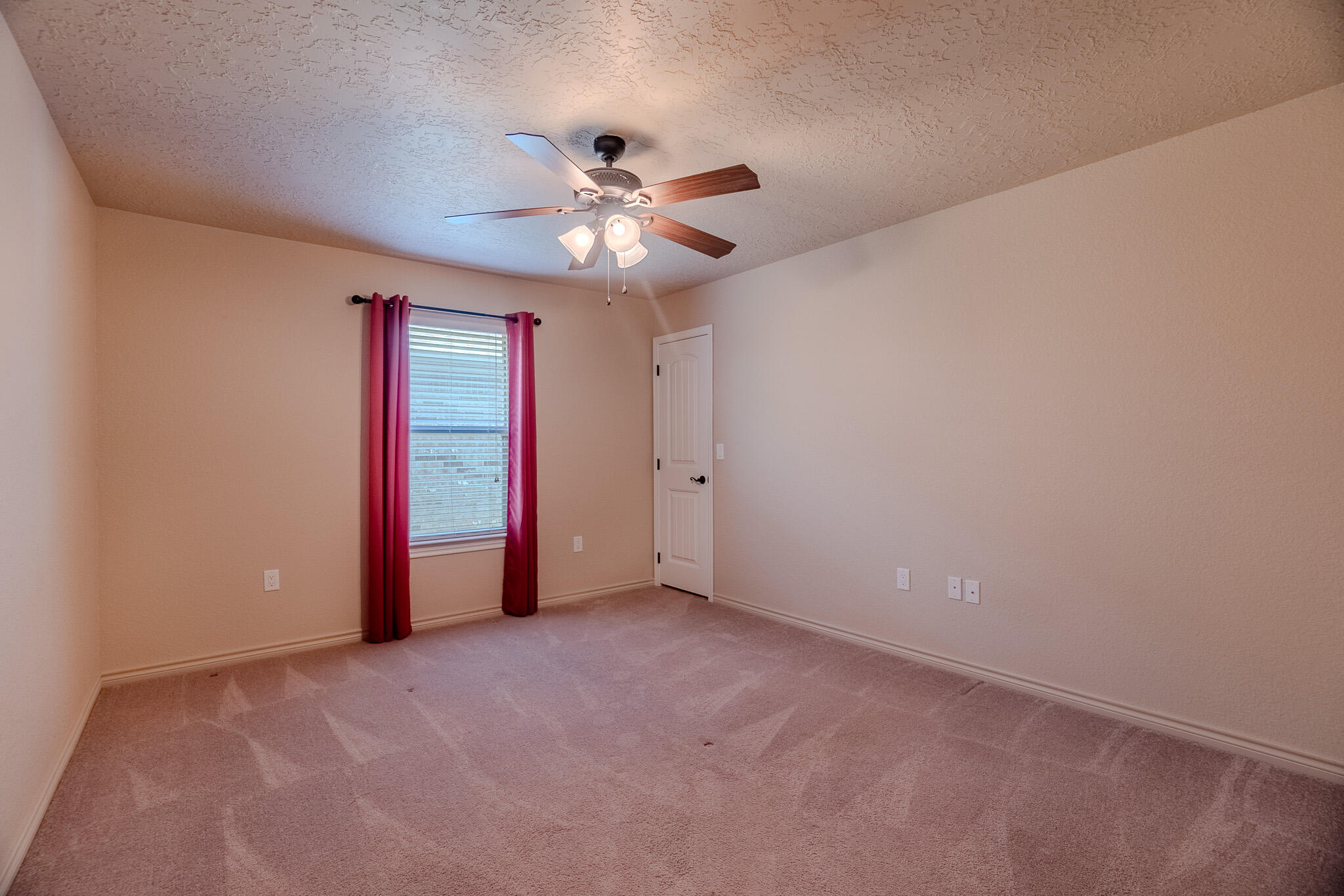 2409 NORTHGLEN Drive