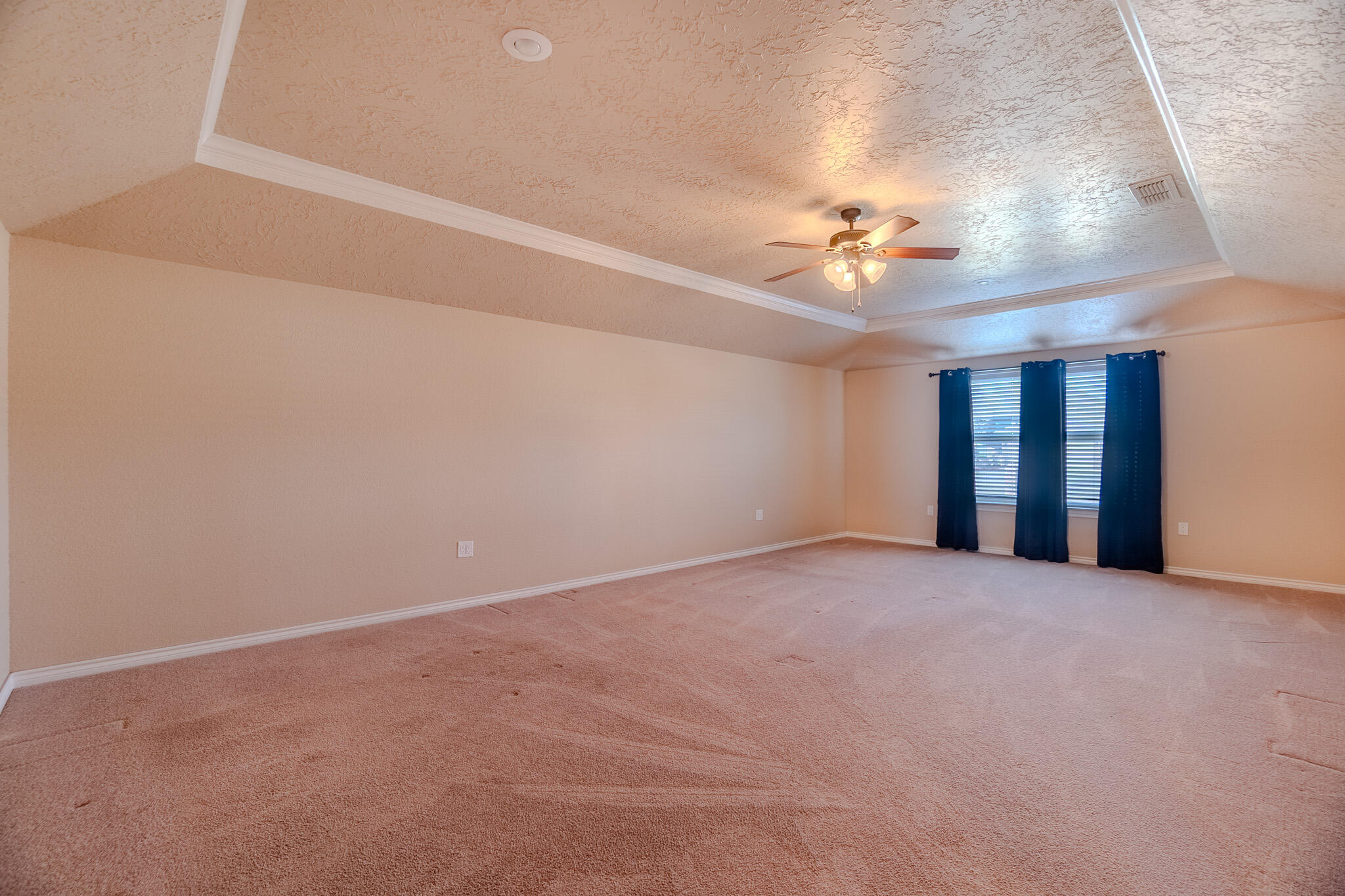 2409 NORTHGLEN Drive