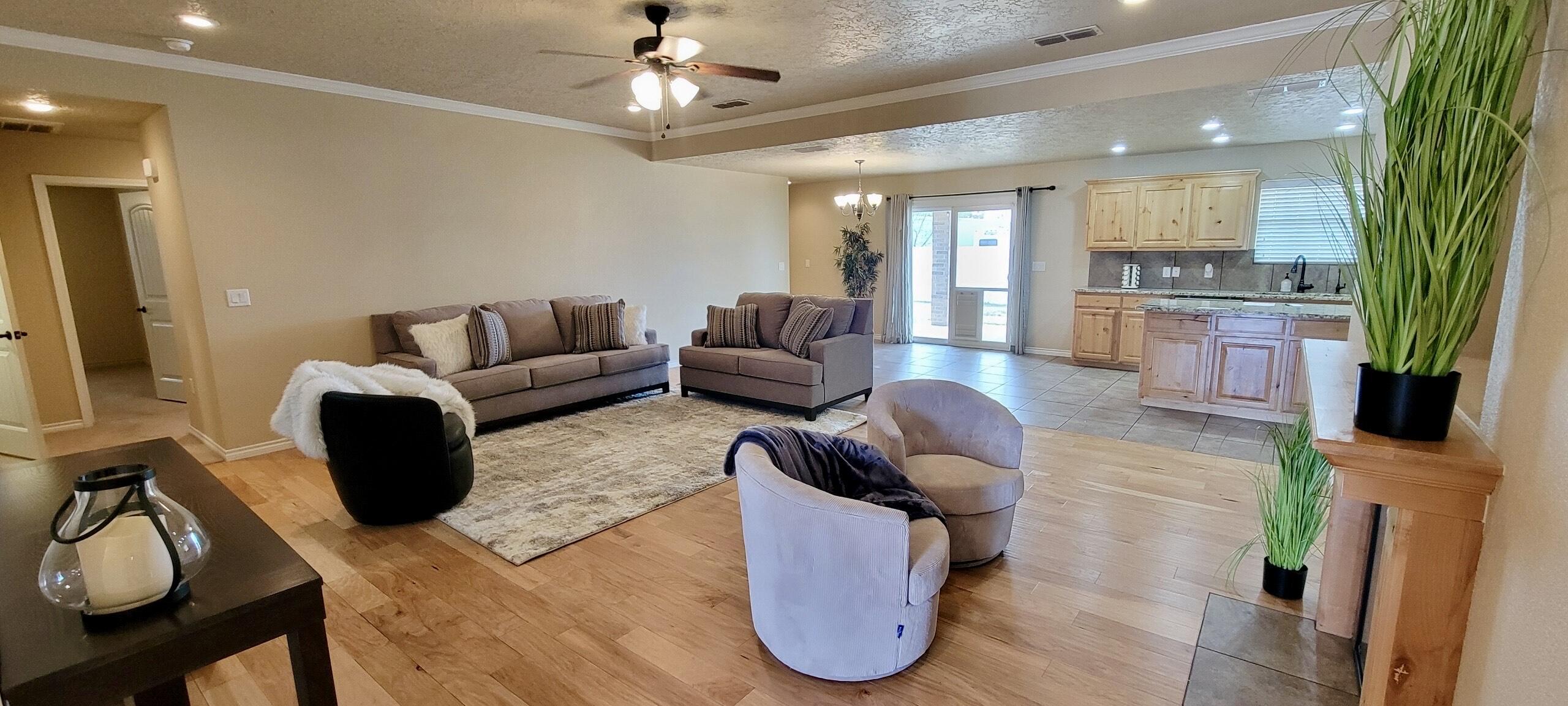 2409 NORTHGLEN Drive
