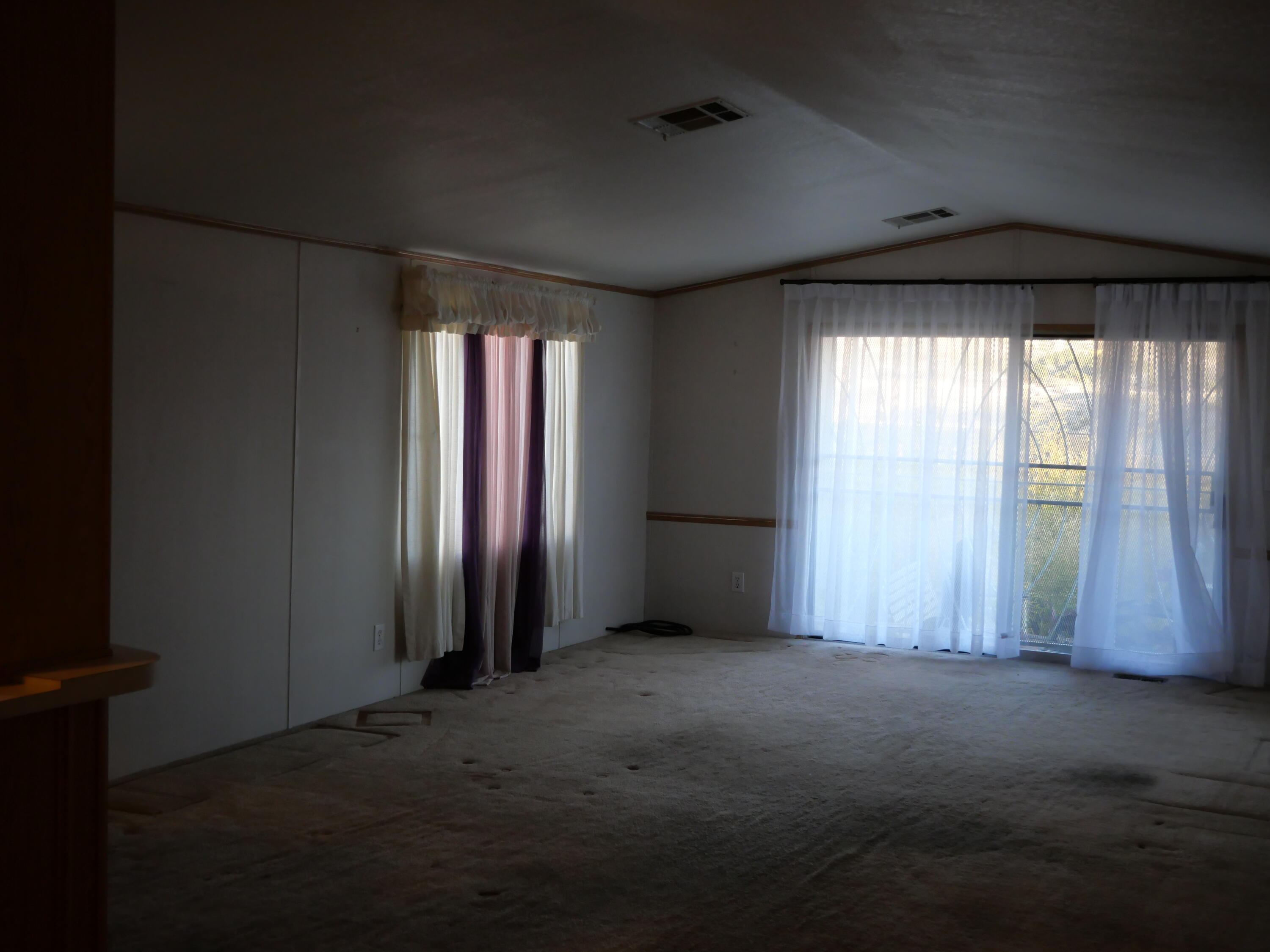 12372 HORSESHOE Trail SE