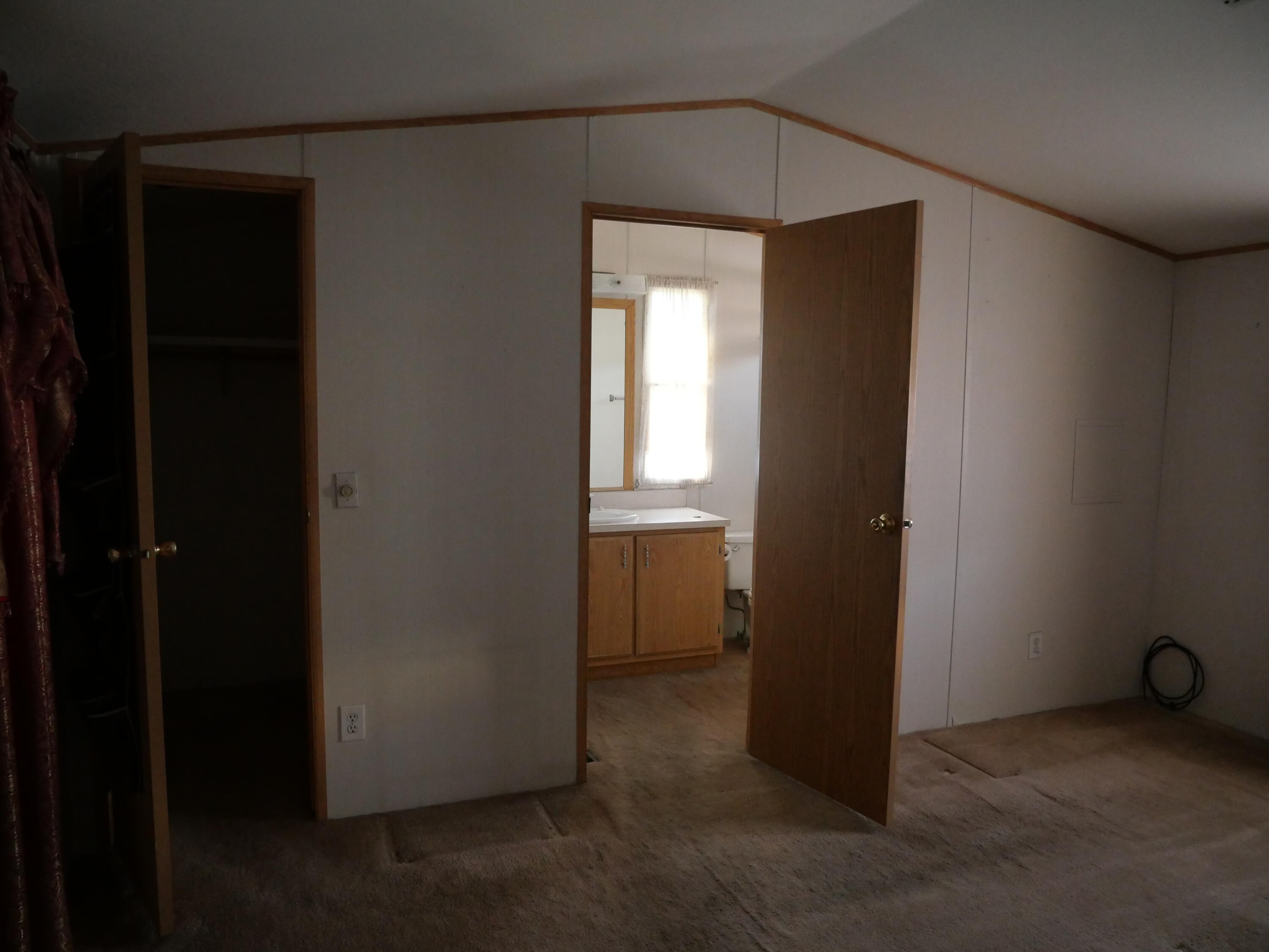 12372 HORSESHOE Trail SE