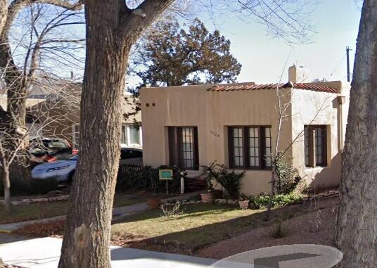 1004 MANZANO Court NW