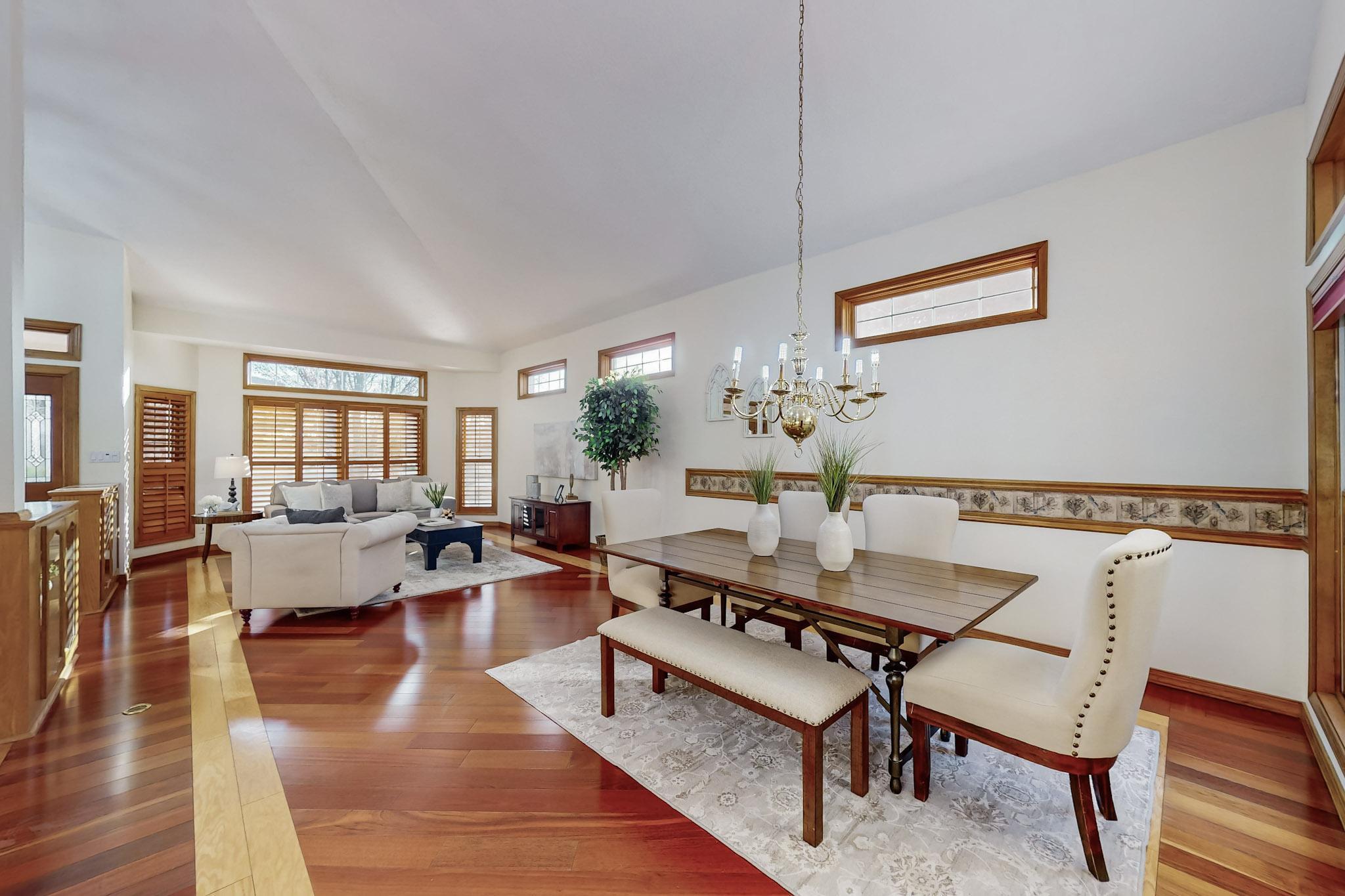 10517 ROYAL BIRKDALE NE b