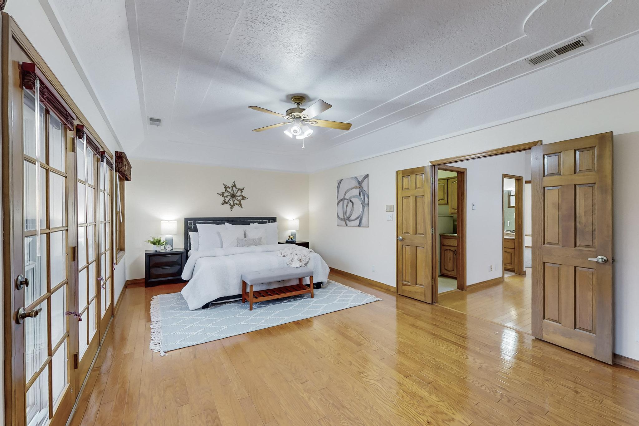 10517 ROYAL BIRKDALE NE b