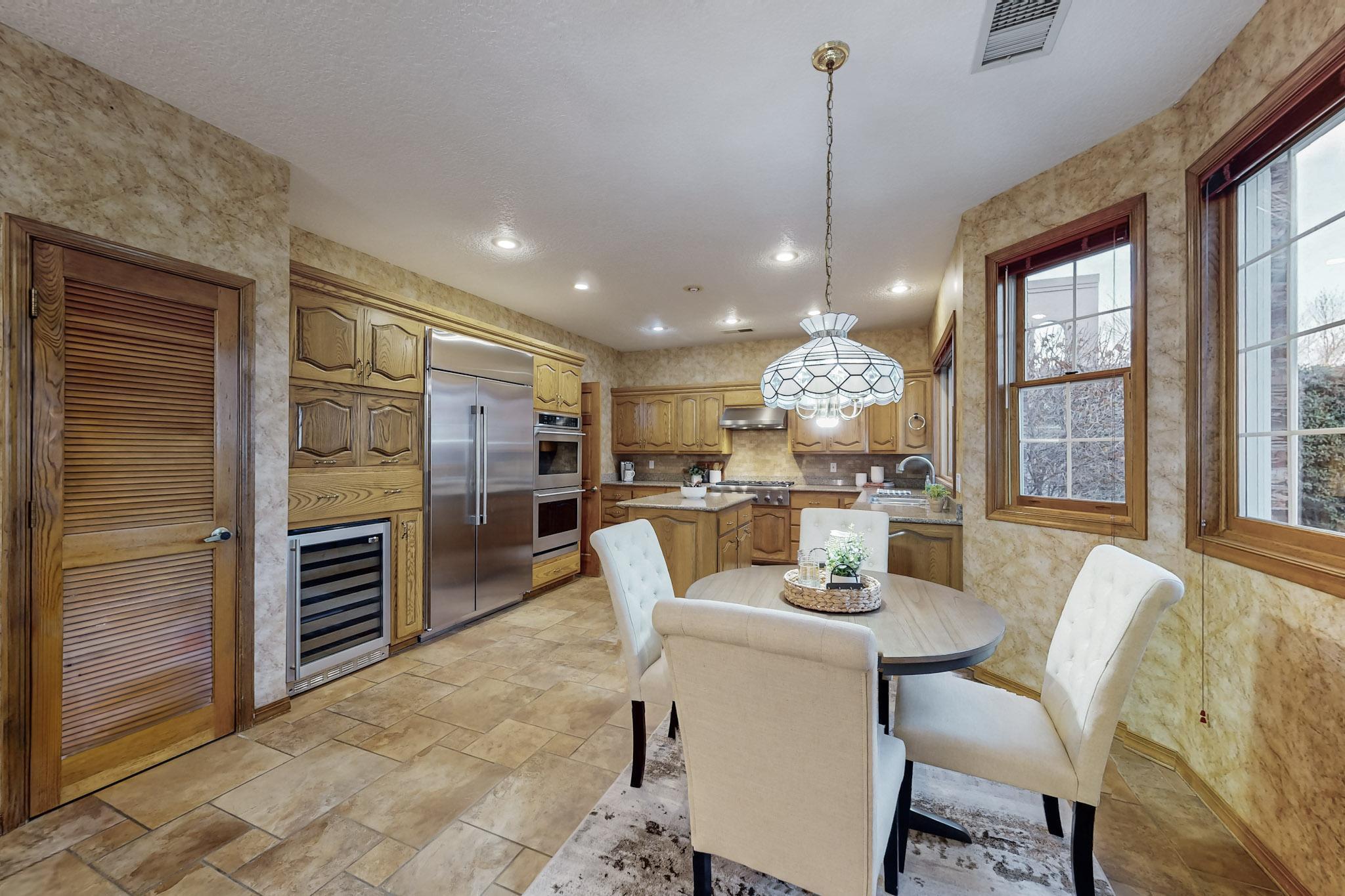 10517 ROYAL BIRKDALE NE b