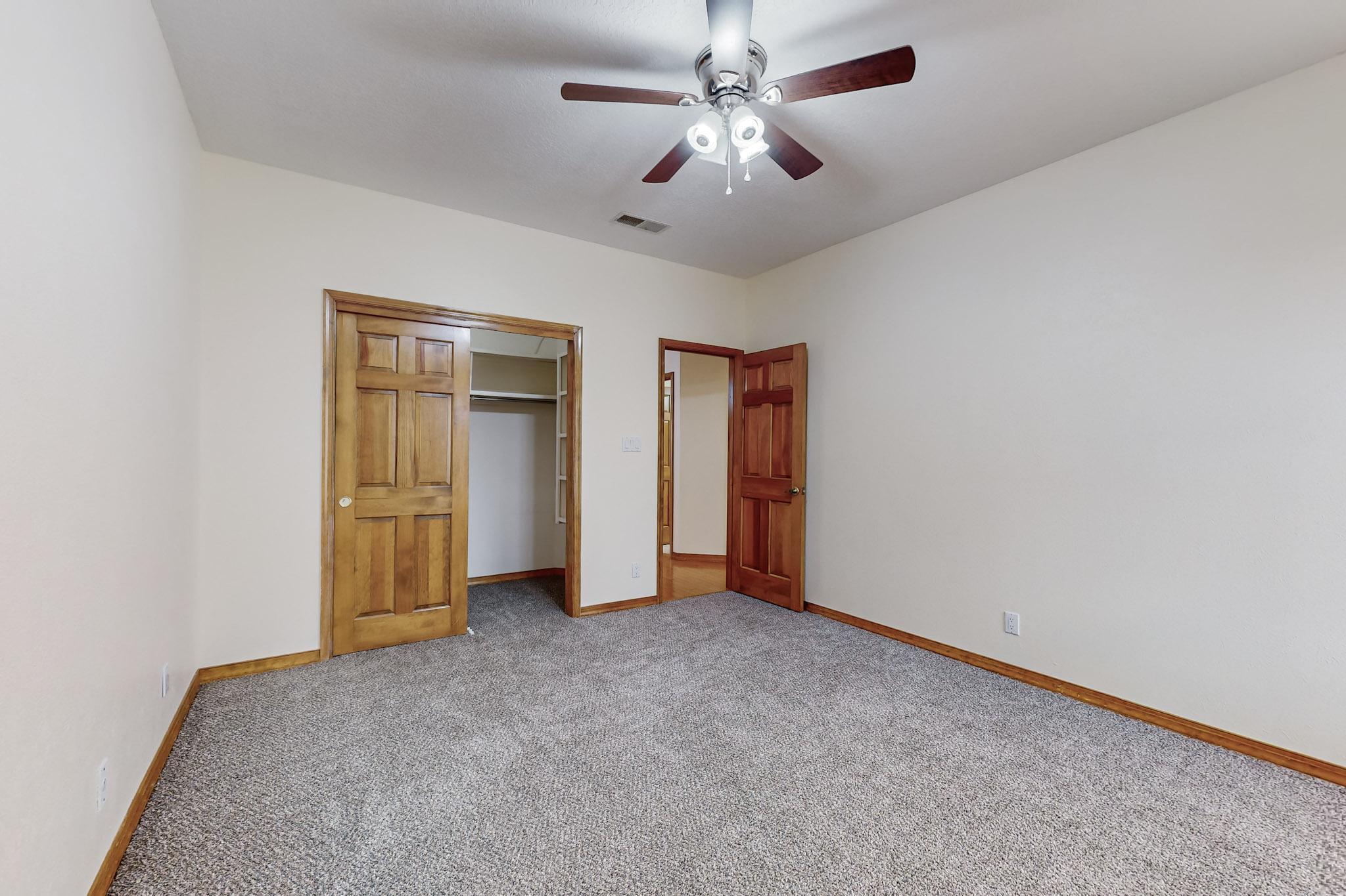 10517 ROYAL BIRKDALE NE b
