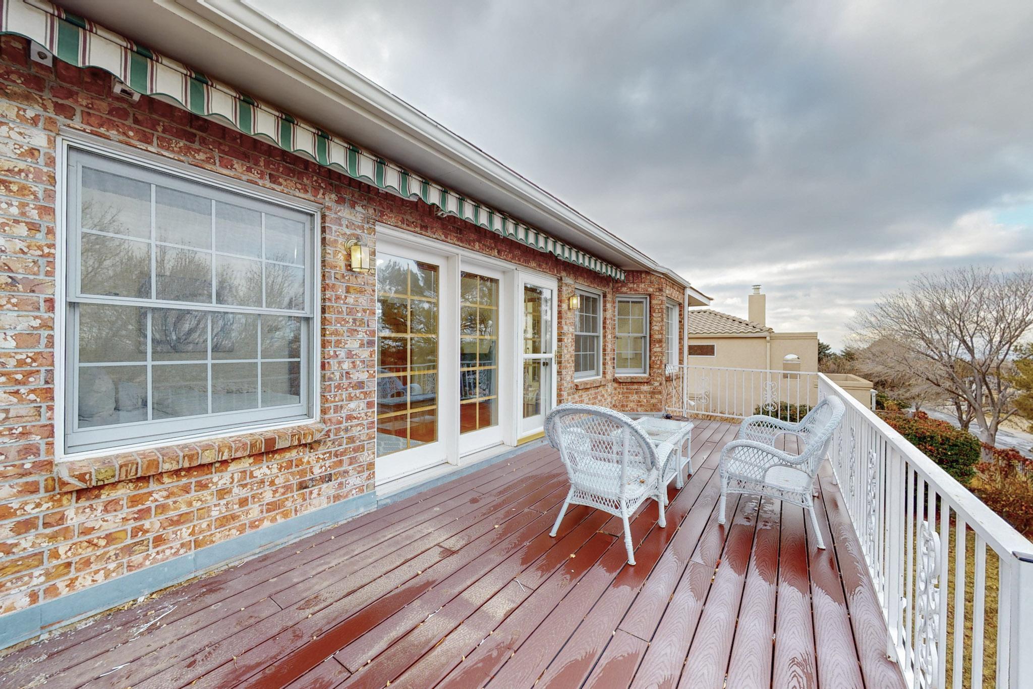 10517 ROYAL BIRKDALE NE b