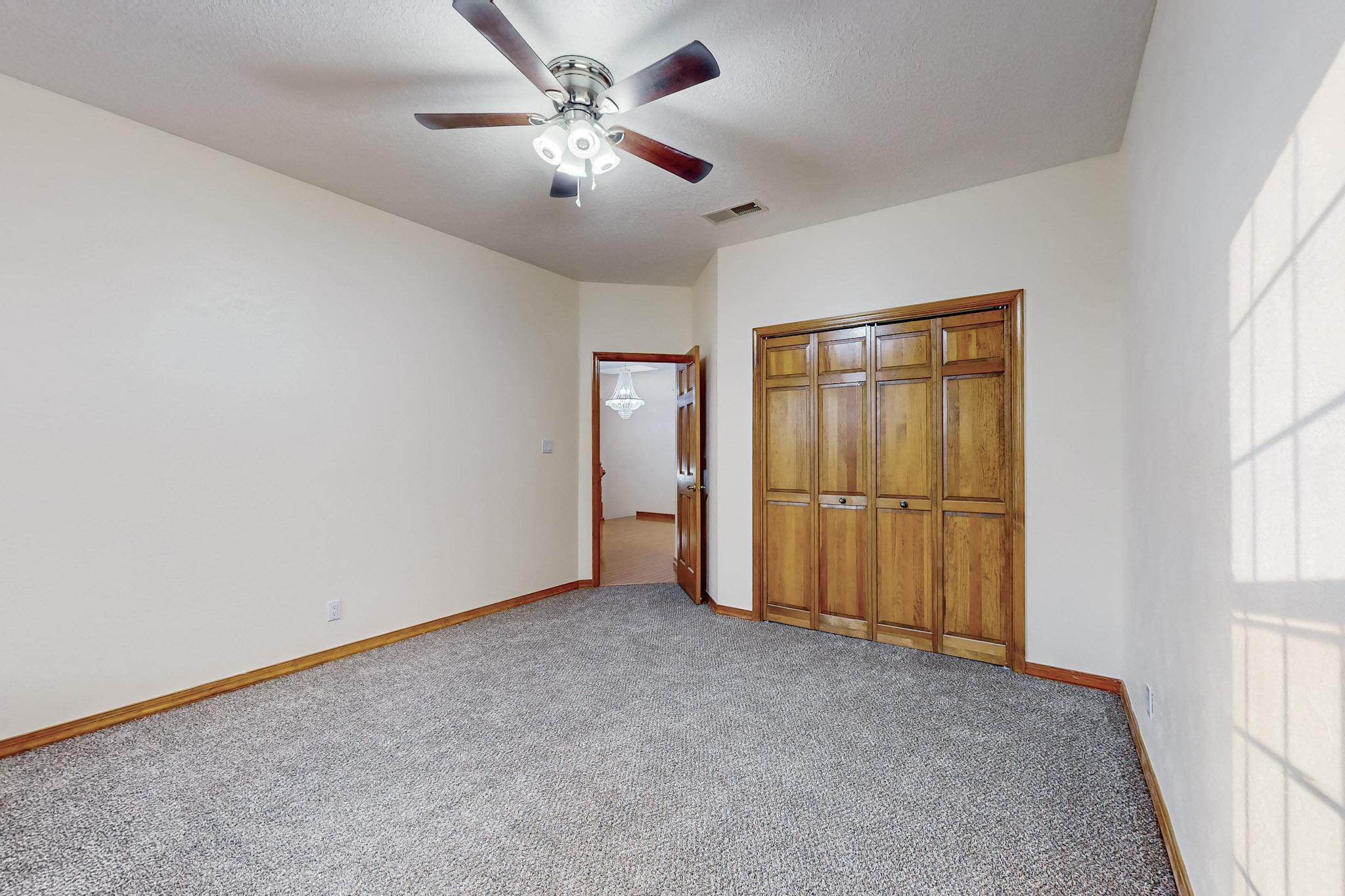 10517 ROYAL BIRKDALE NE b