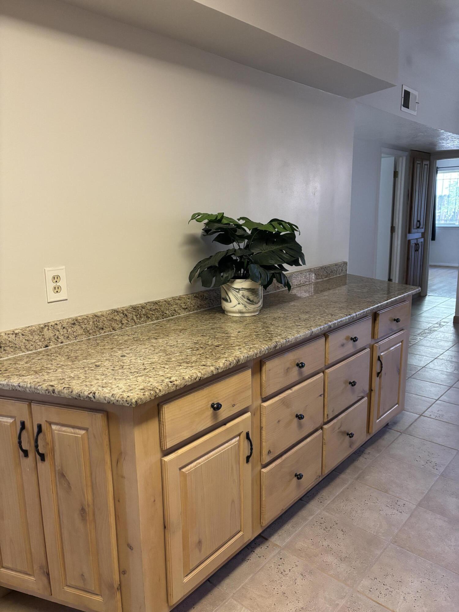 508 Western Skies Drive SE