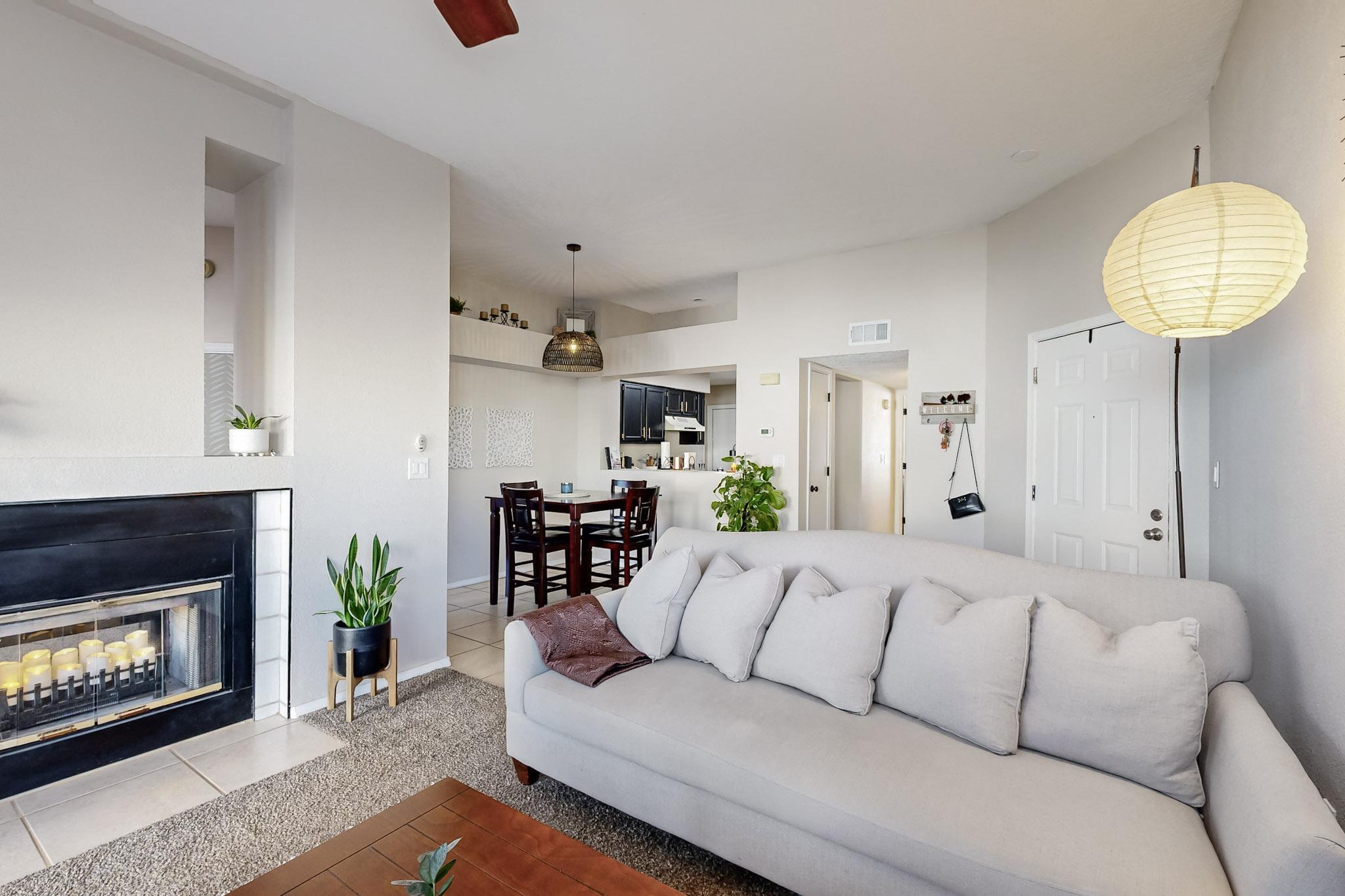 7400 CLEGHORN Road NW