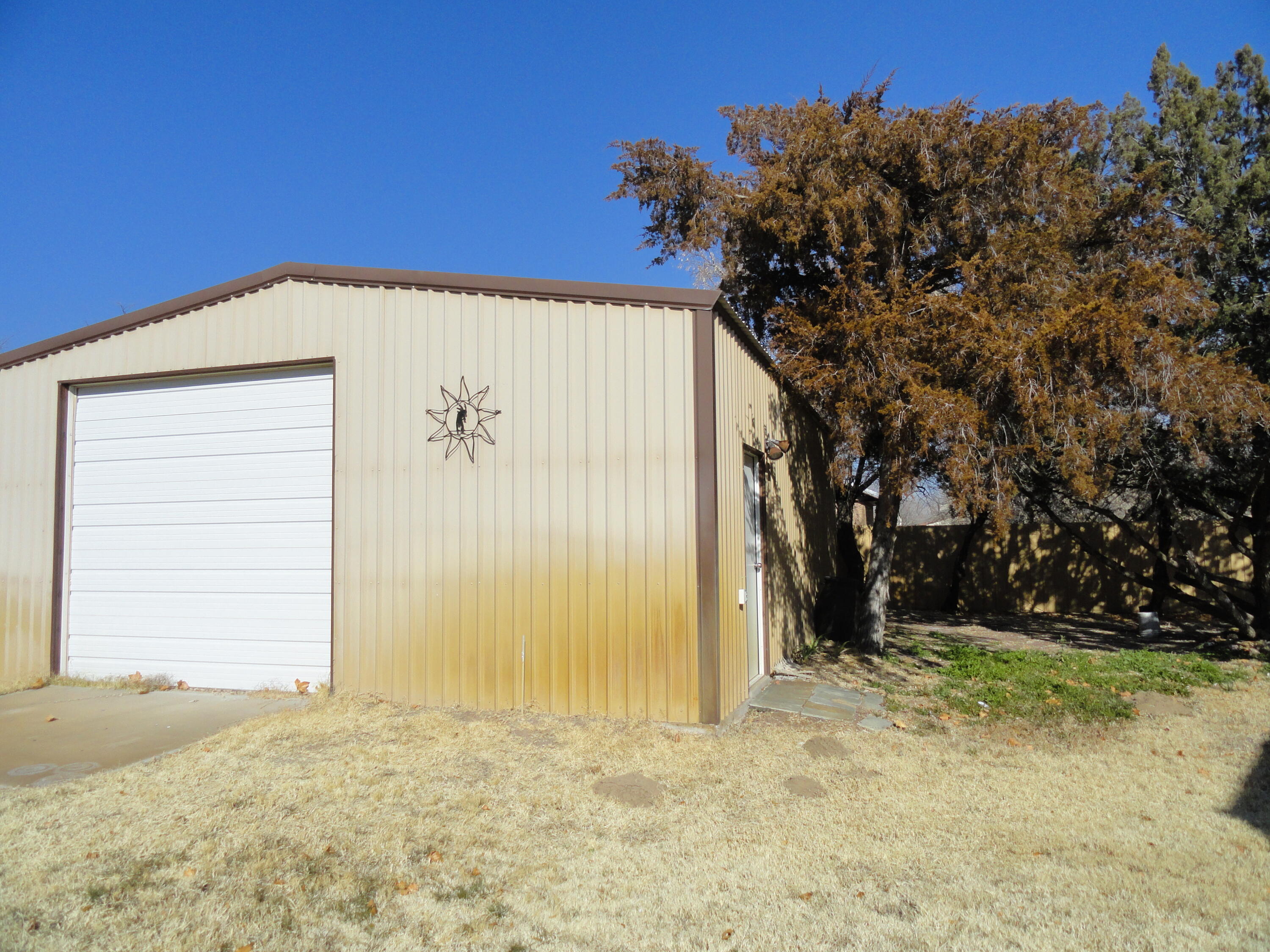 405 MELODY Lane