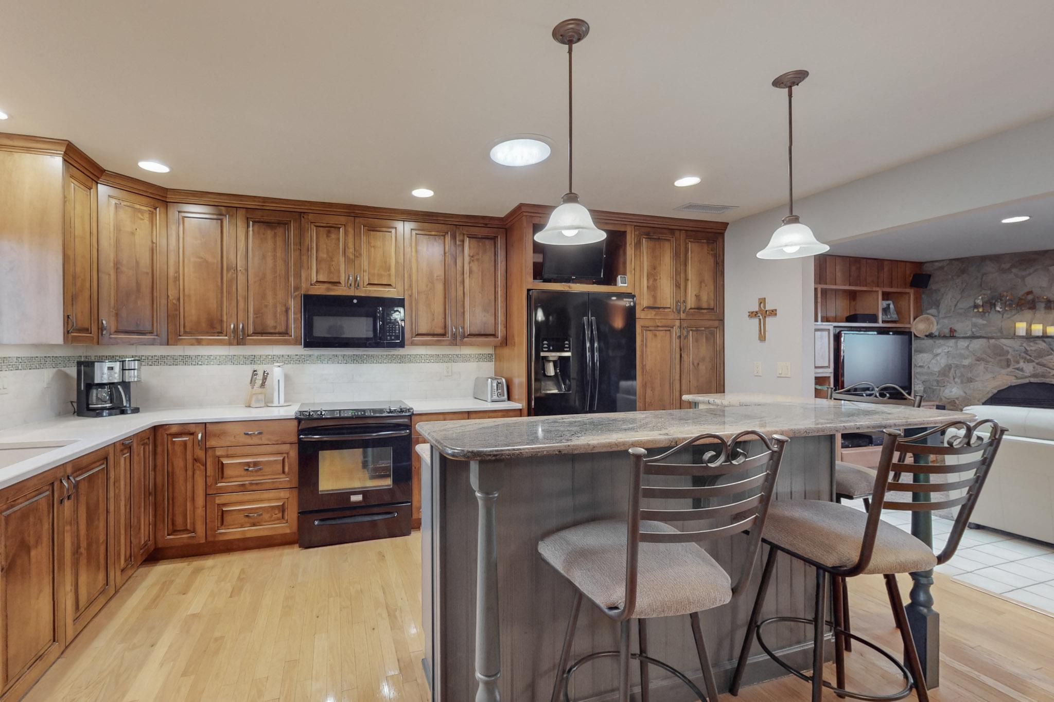 3801 CAMINO DE LA SIERRA Lane