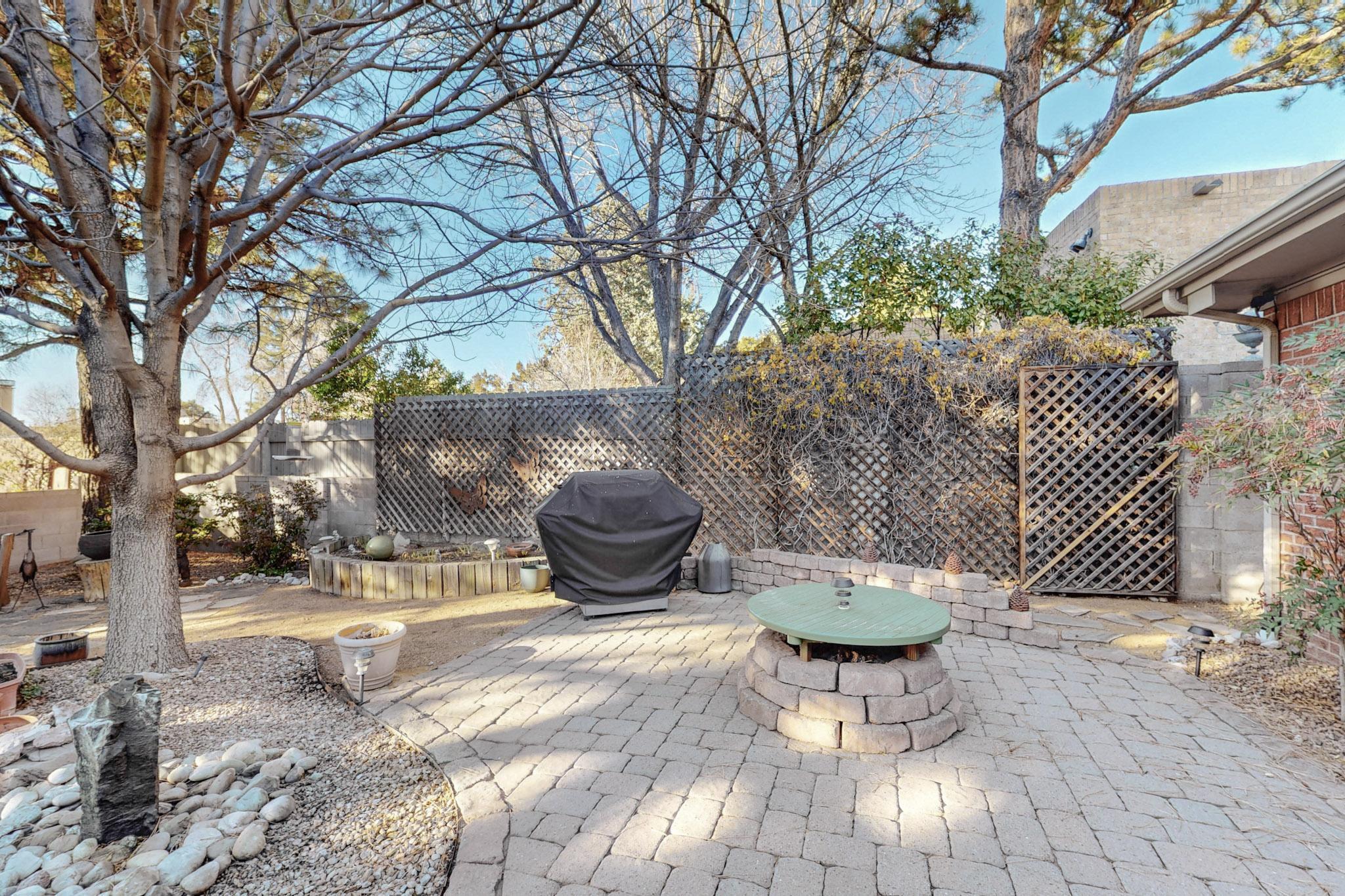 3801 CAMINO DE LA SIERRA Lane