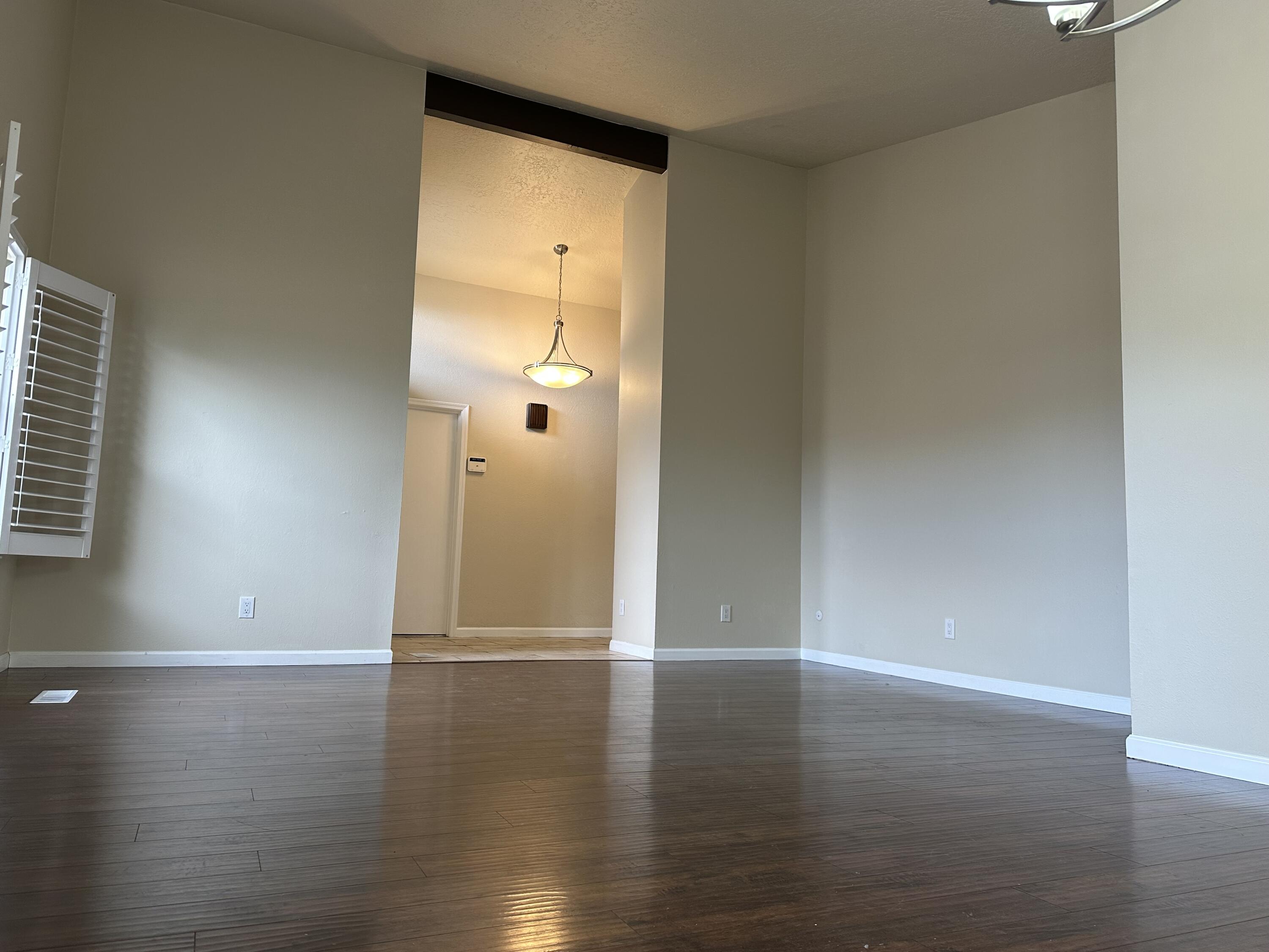 9908 ACADEMY HILLS Drive NE