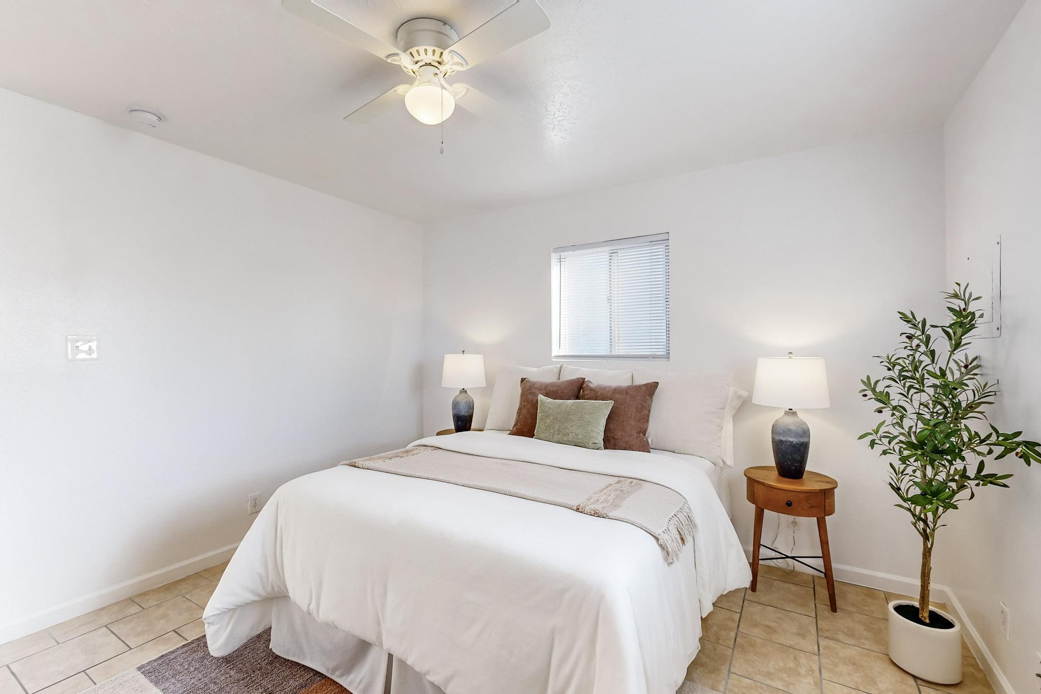 303 SANTA ELENA Road SE
